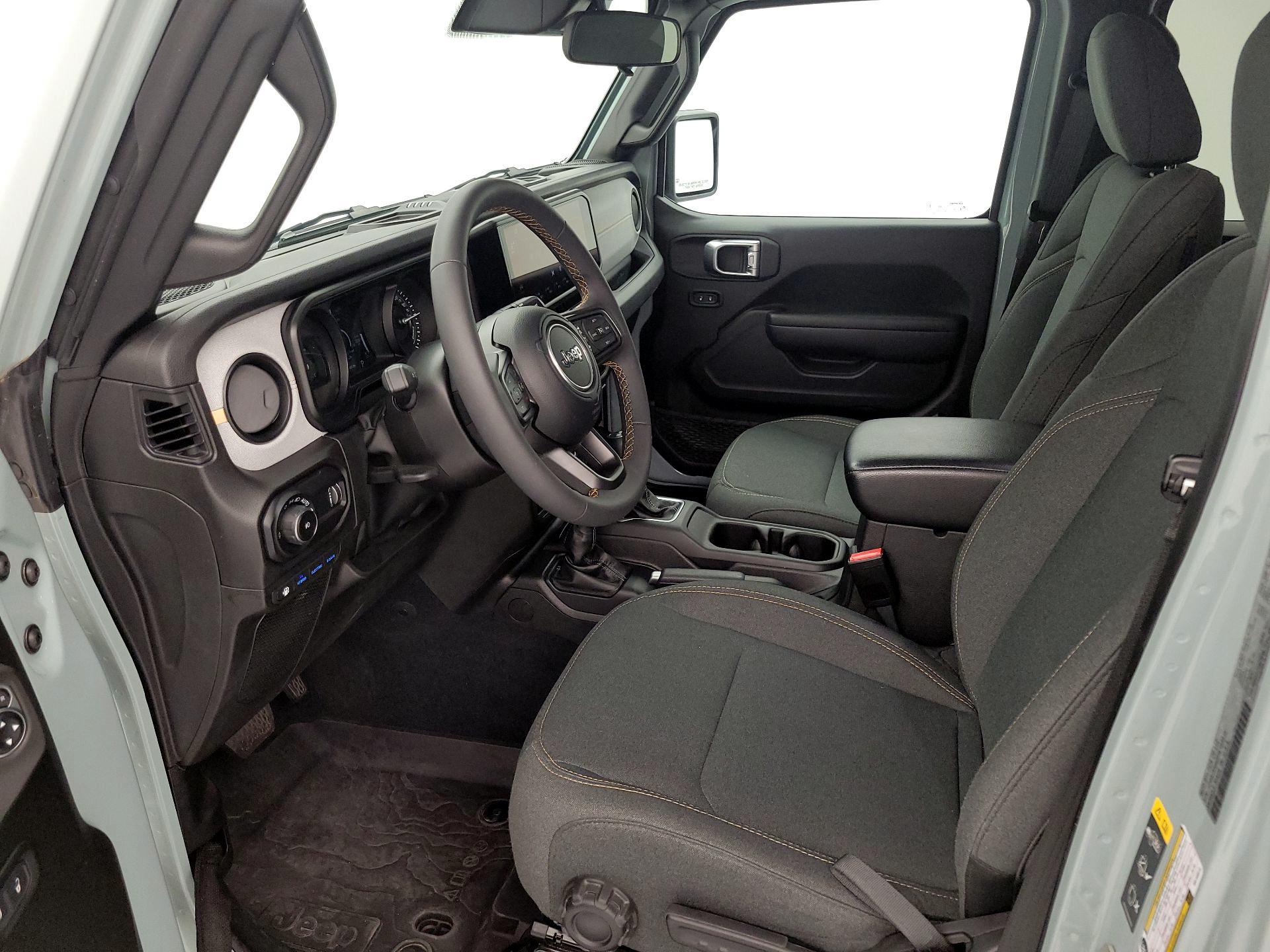 Thumbnail: 2024 Jeep Wrangler - 11