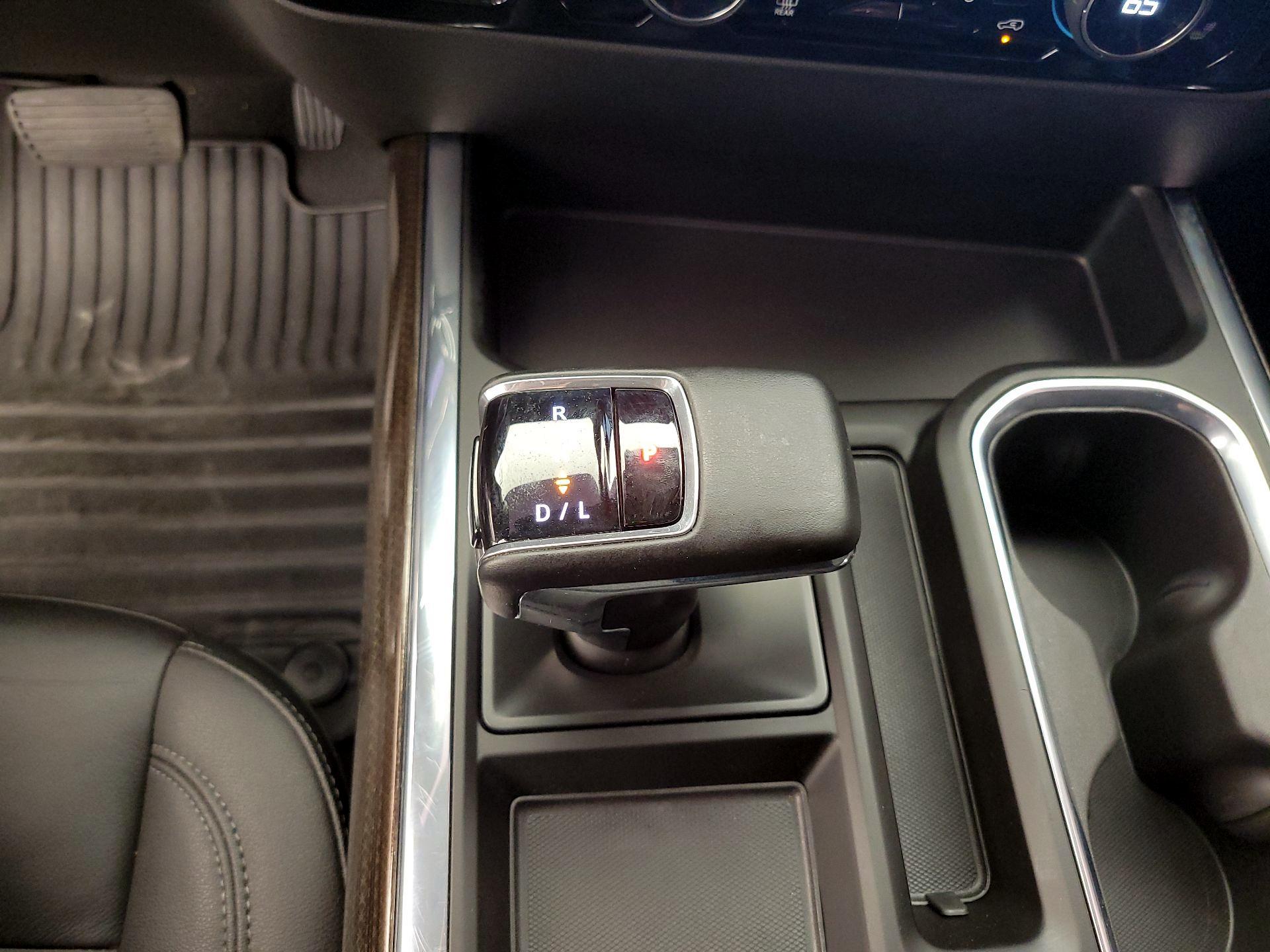 Thumbnail: 2024 Chevrolet Silverado 1500 - 17