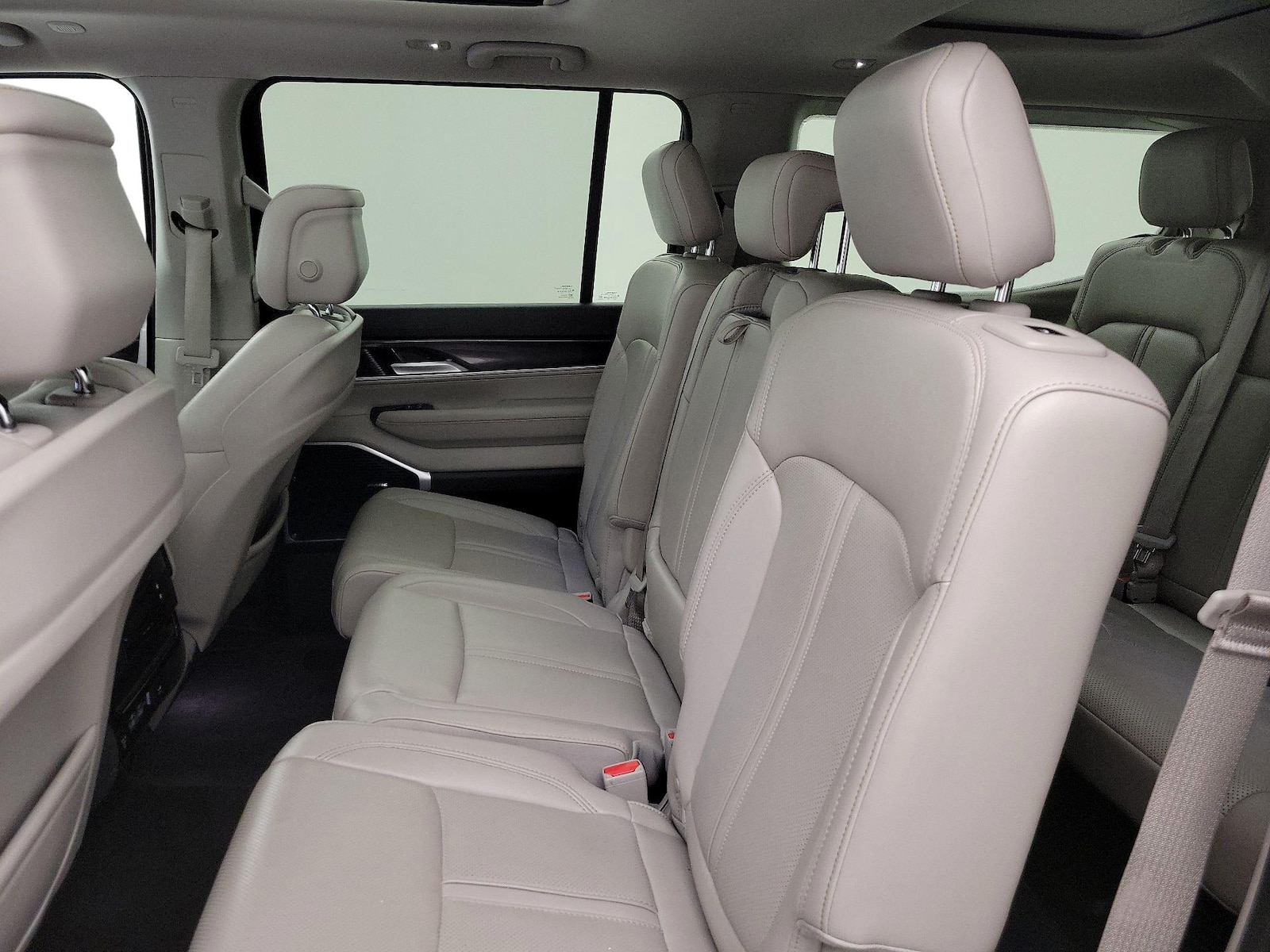 2024 Jeep Wagoneer Series I - Photo 22