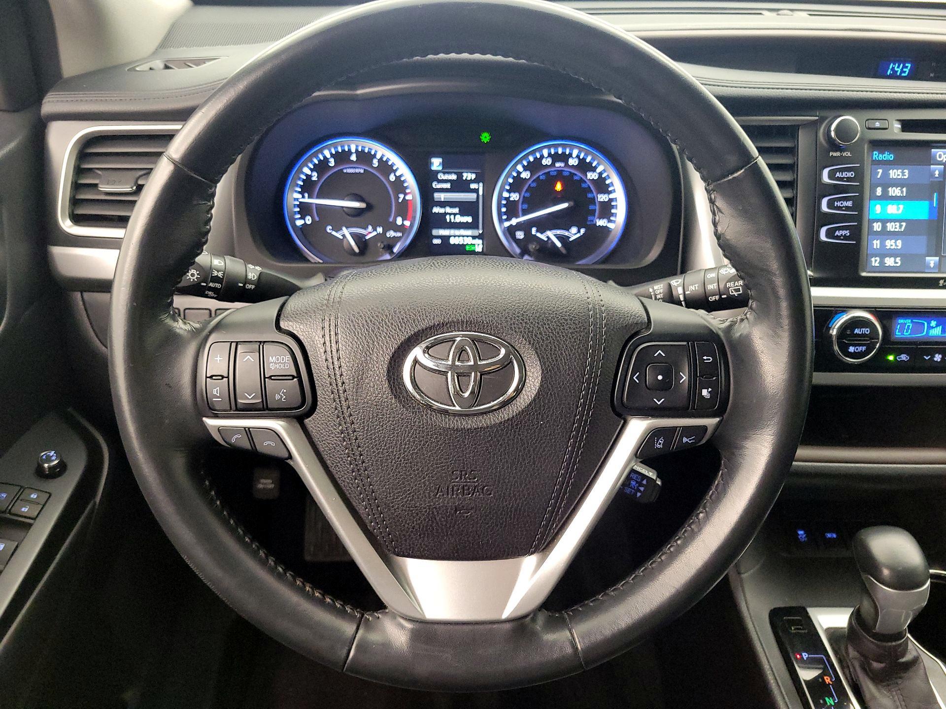 Thumbnail: 2018 Toyota Highlander - 10