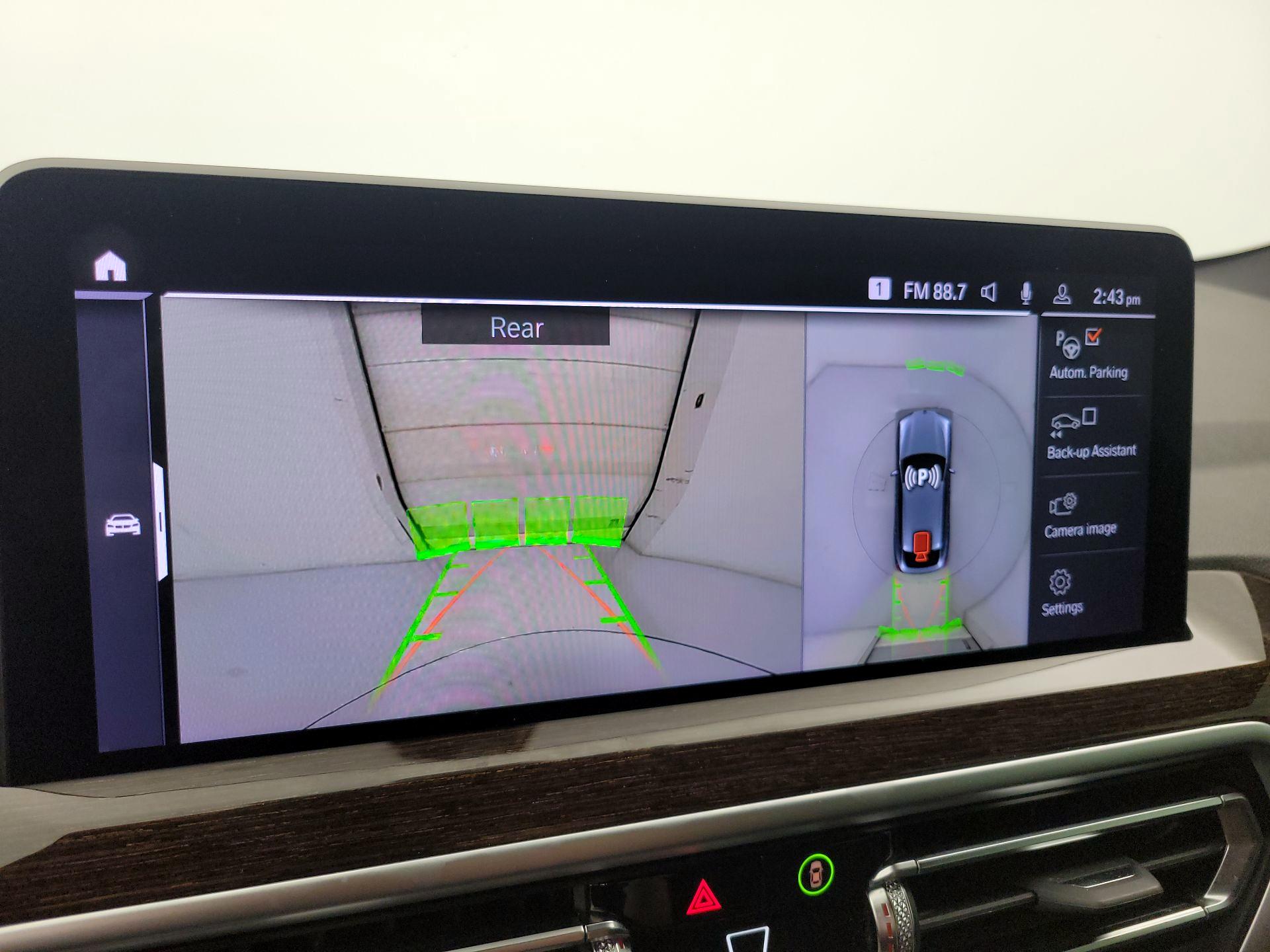 Thumbnail: 2023 BMW X4 - 15