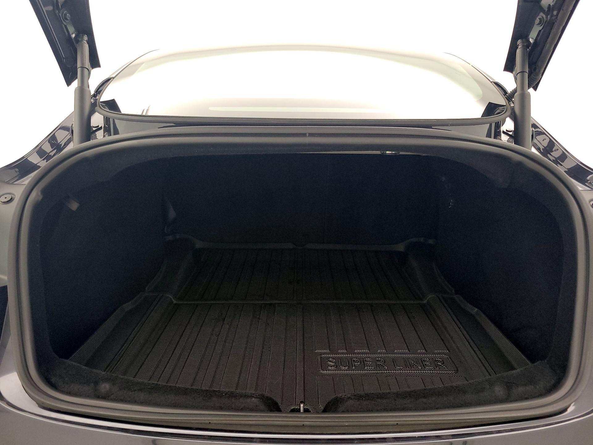 Thumbnail: 2025 Tesla Model 3 - 20