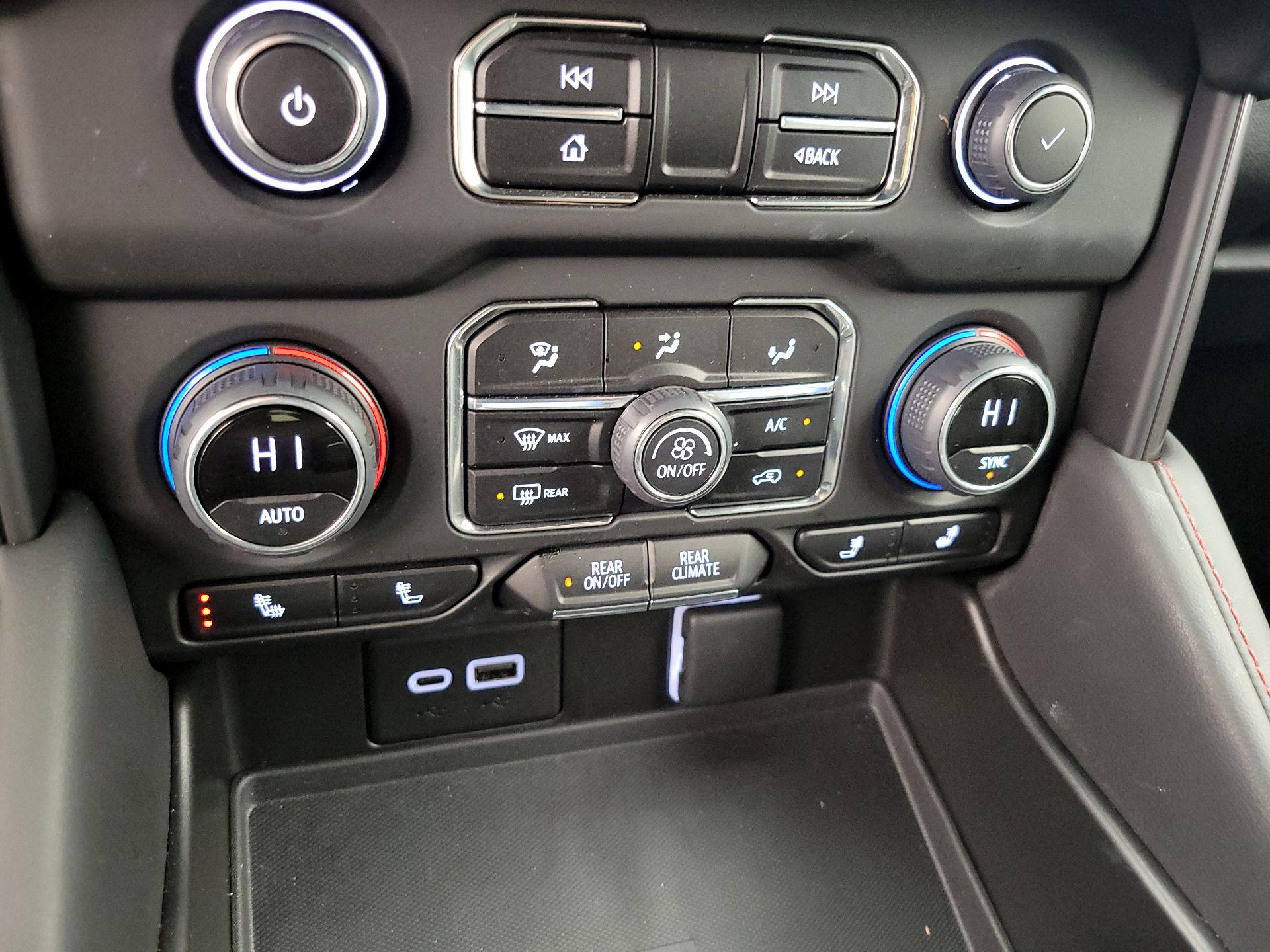 Thumbnail: 2023 Chevrolet Suburban - 16