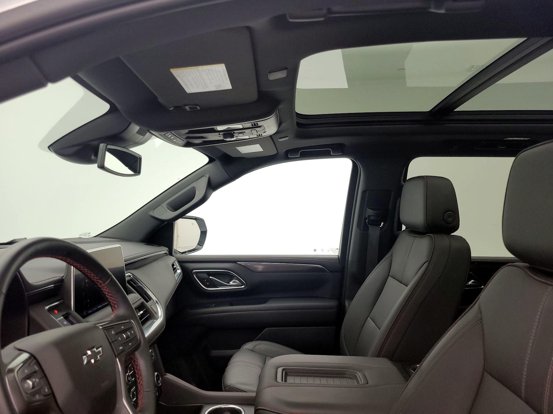 Thumbnail: 2023 Chevrolet Suburban - 19