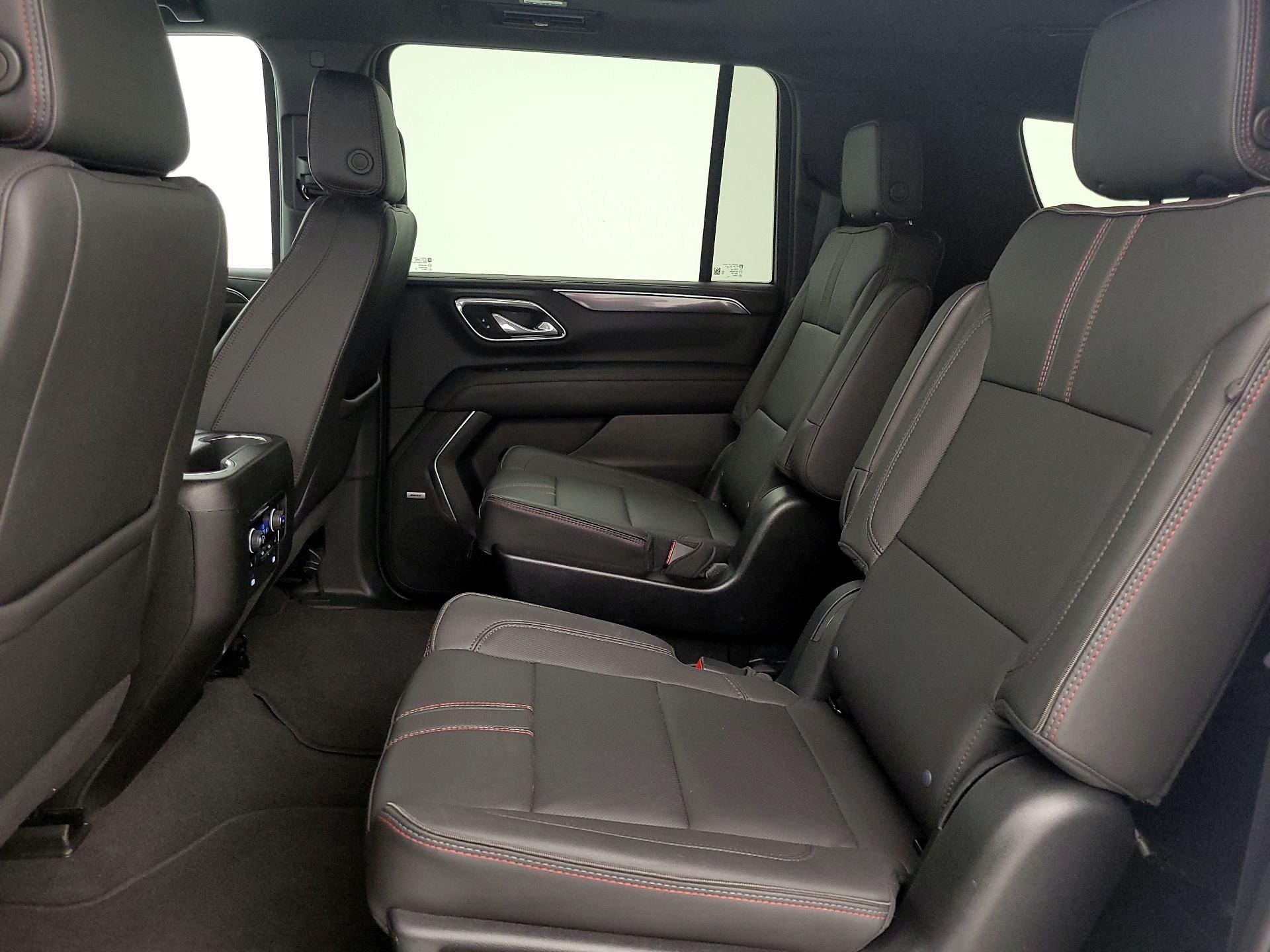 Thumbnail: 2023 Chevrolet Suburban - 20