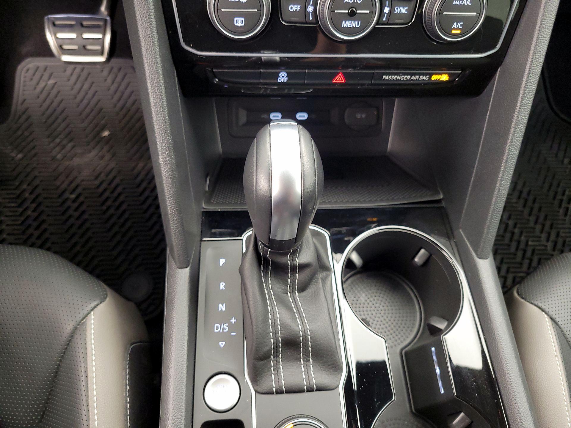 Thumbnail: 2023 Volkswagen Atlas - 18