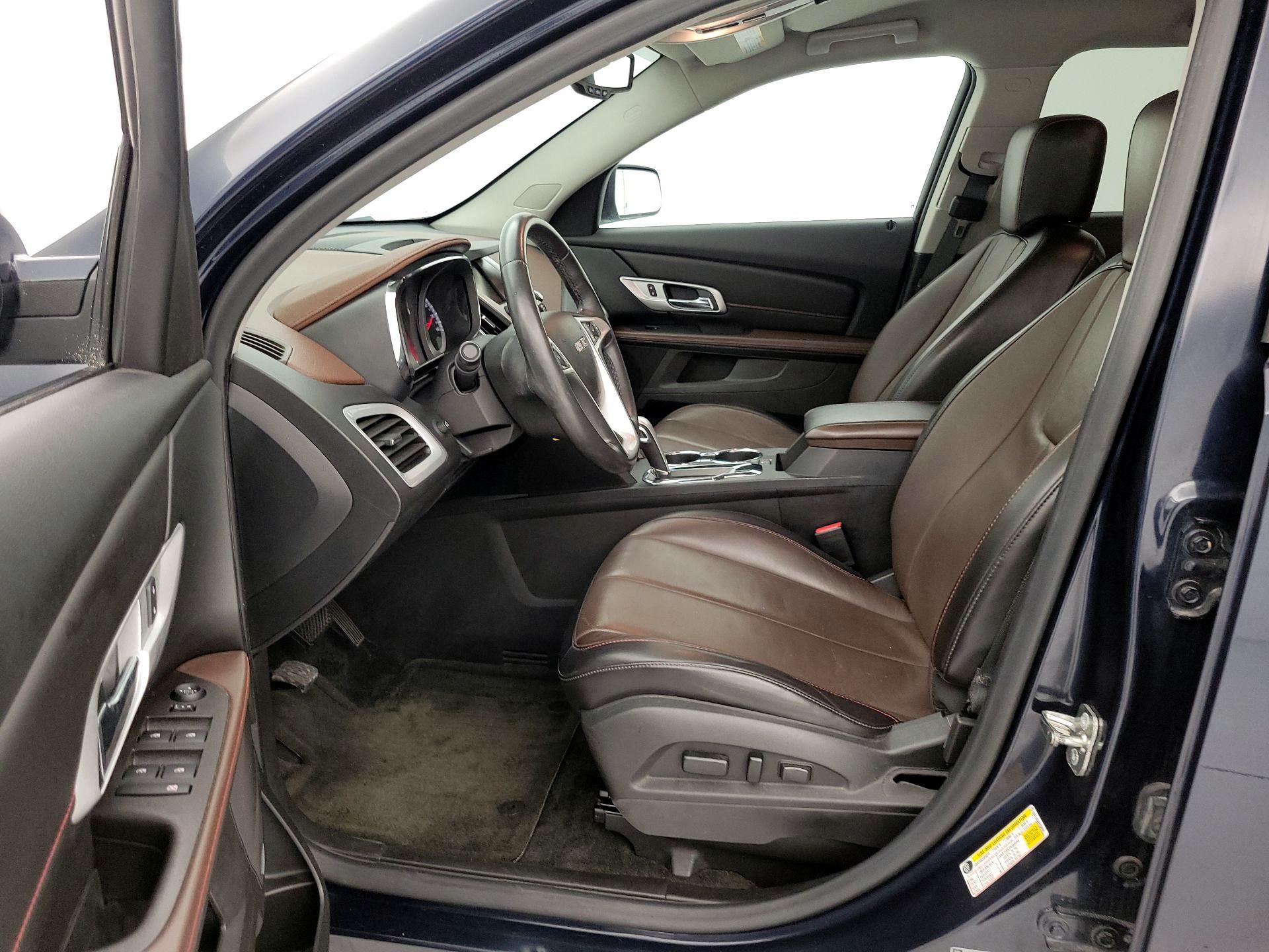 Thumbnail: 2015 GMC Terrain - 11