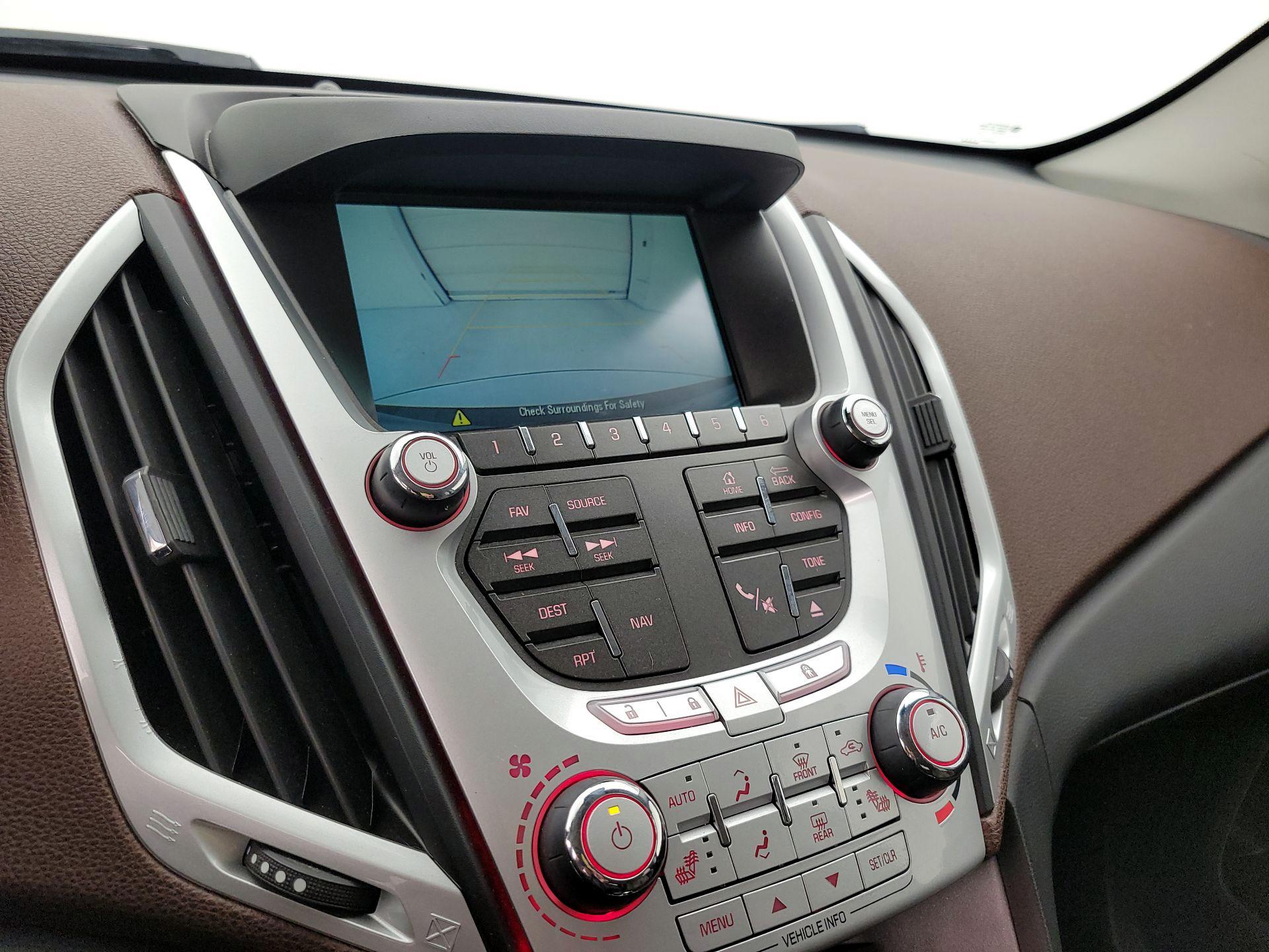 Thumbnail: 2015 GMC Terrain - 14