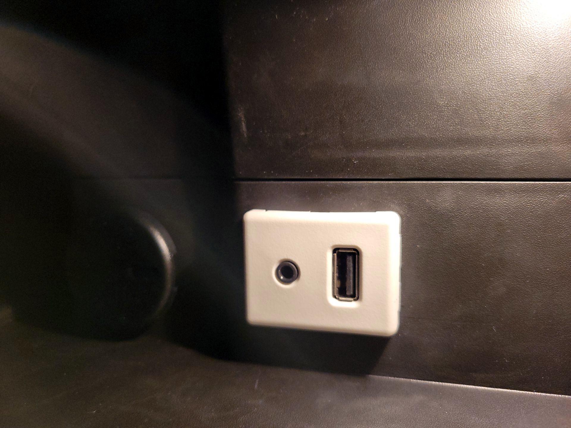 Thumbnail: 2015 GMC Terrain - 18