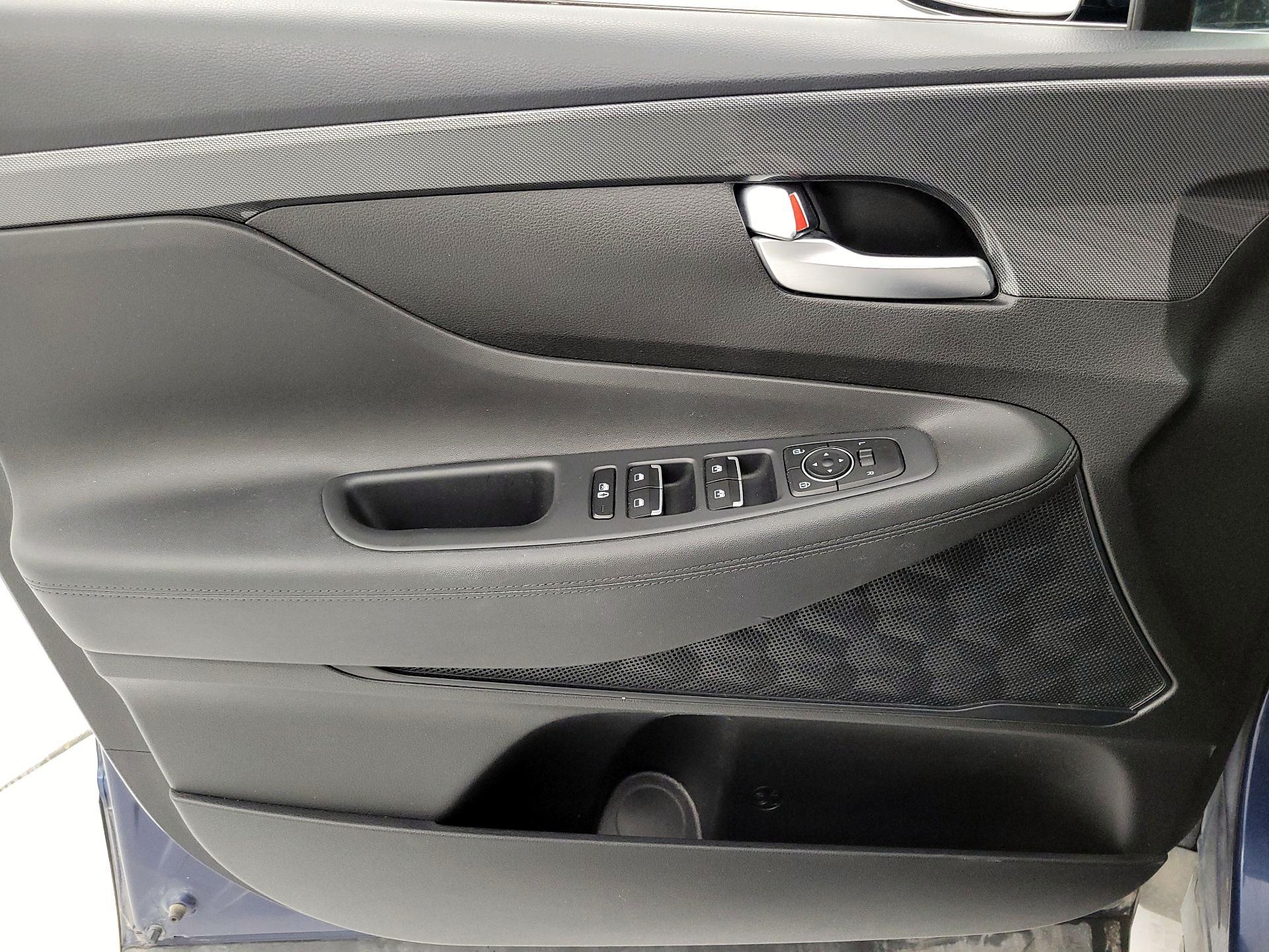 Thumbnail: 2021 Hyundai Santa Fe - 12