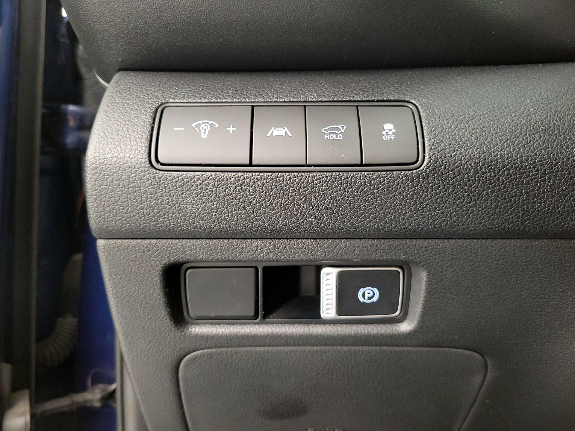 Thumbnail: 2021 Hyundai Santa Fe - 13