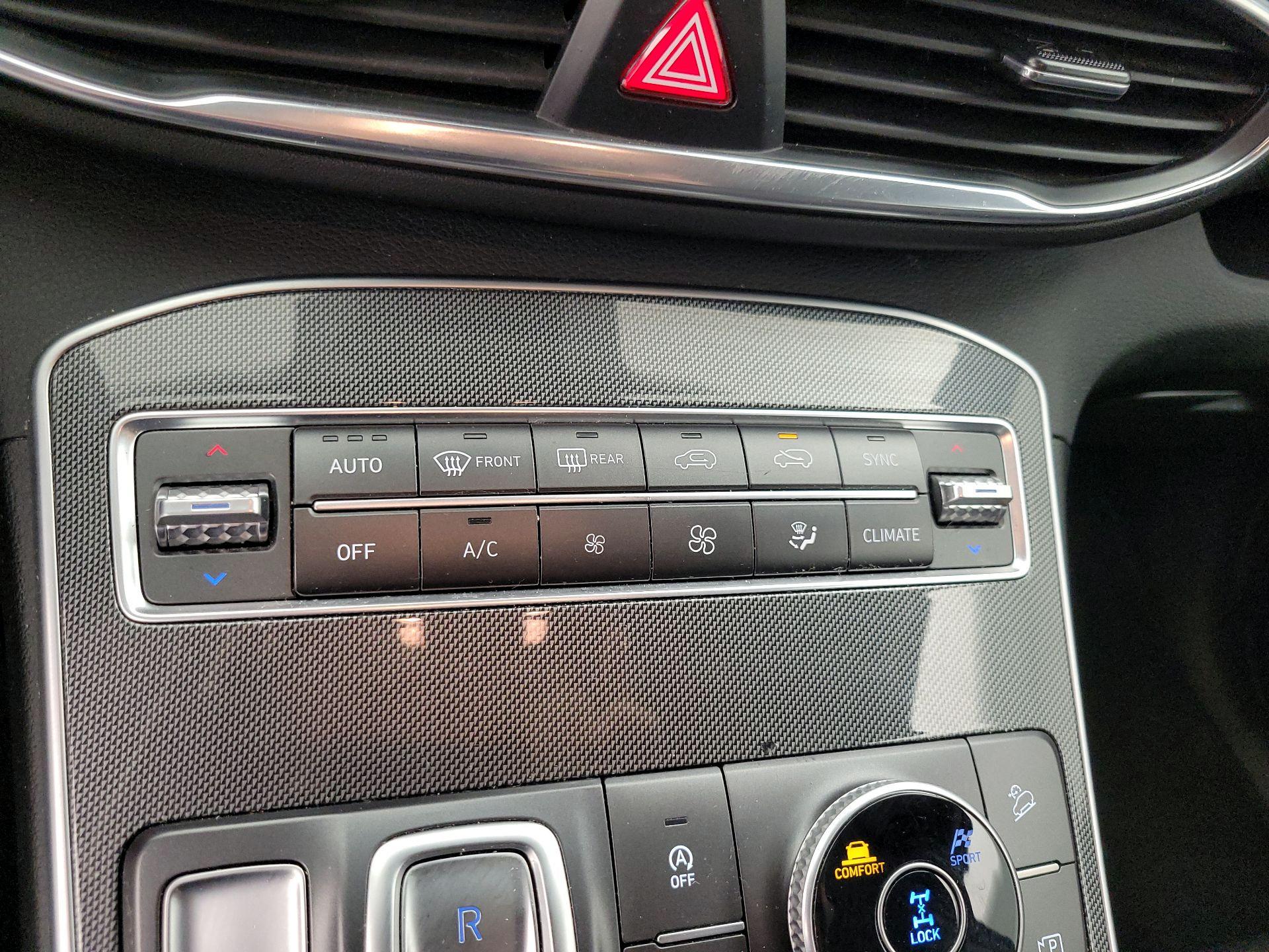 Thumbnail: 2021 Hyundai Santa Fe - 16