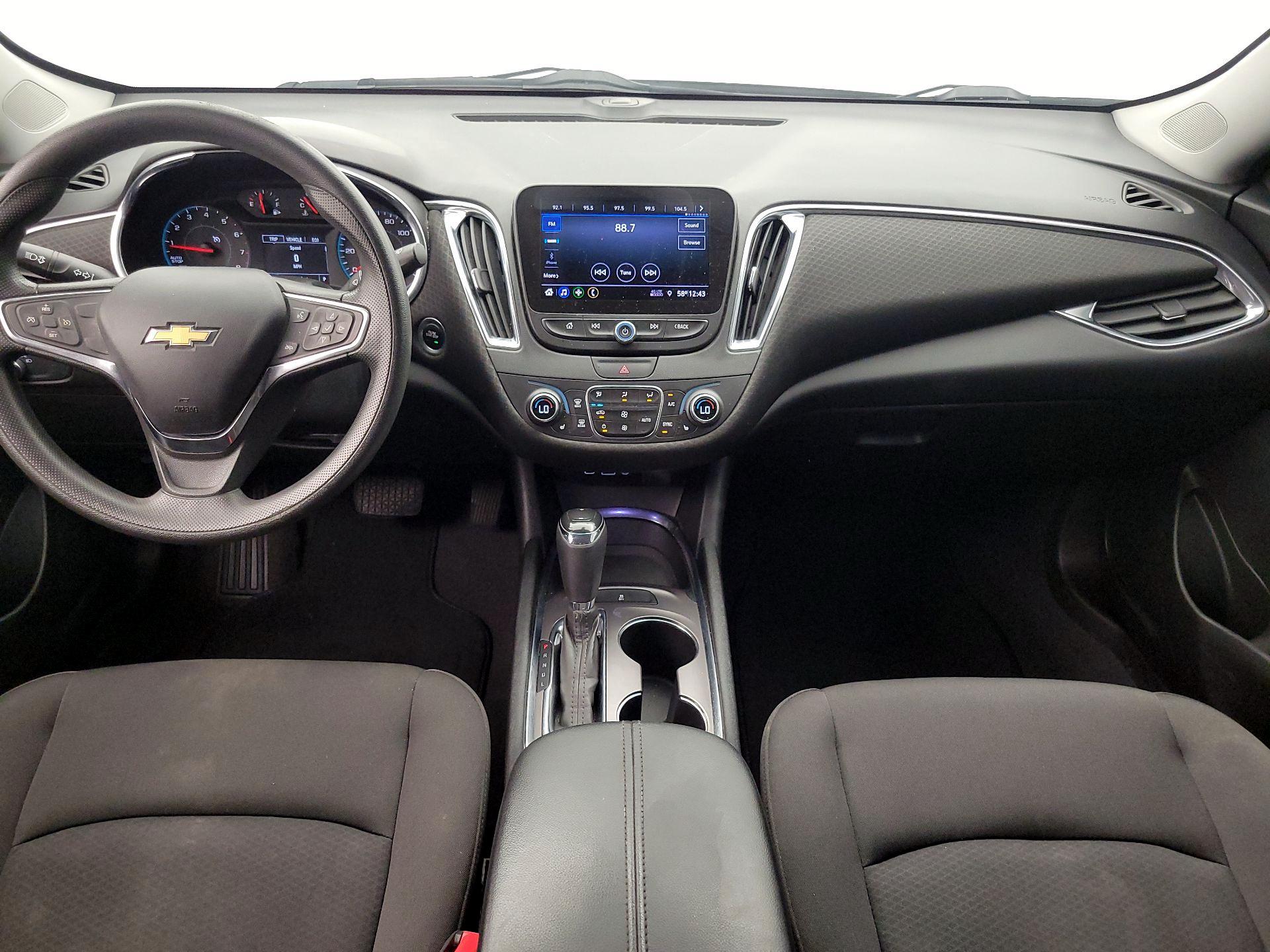 Thumbnail: 2019 Chevrolet Malibu - 9