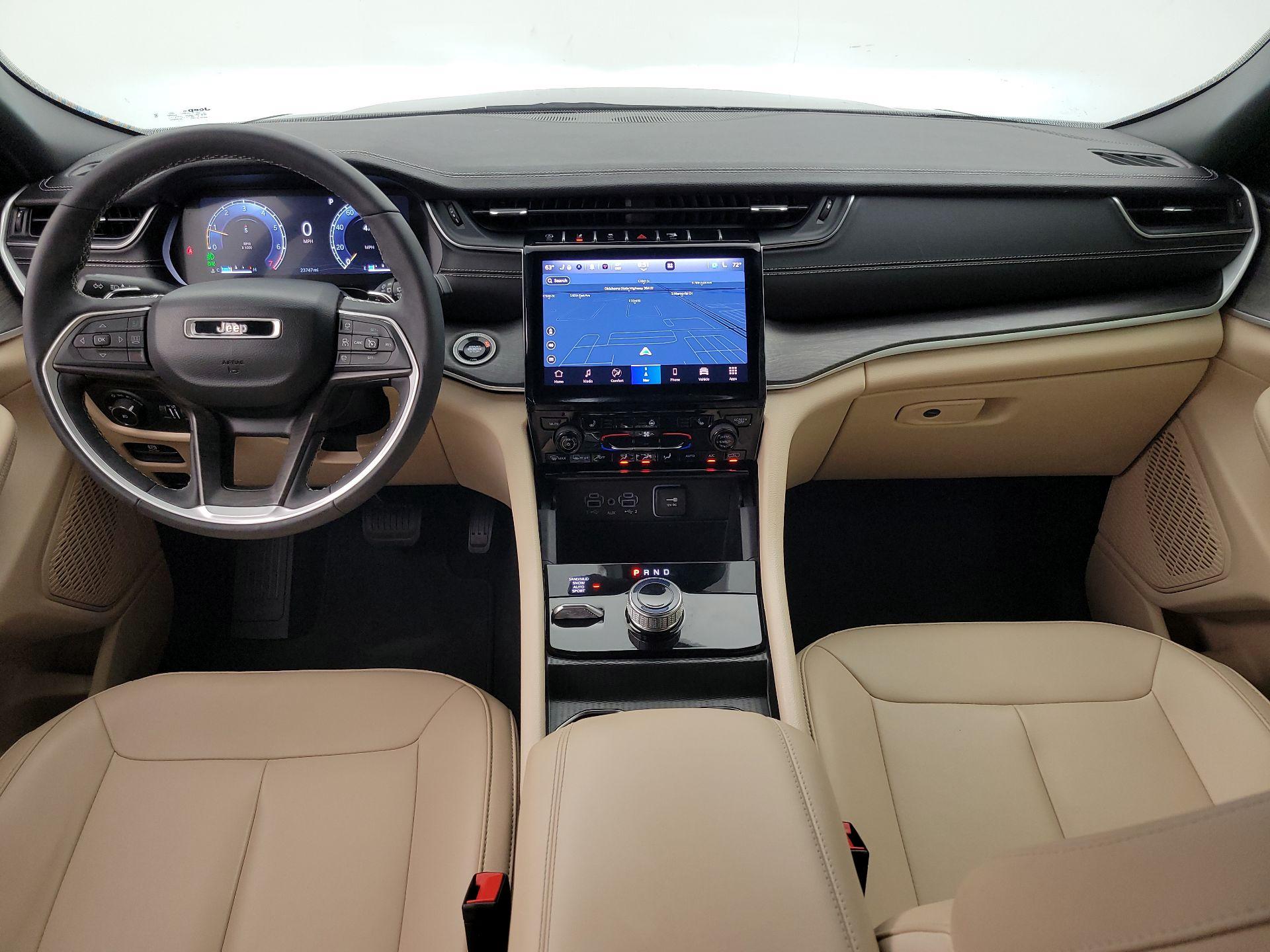 Thumbnail: 2024 Jeep Grand Cherokee - 9