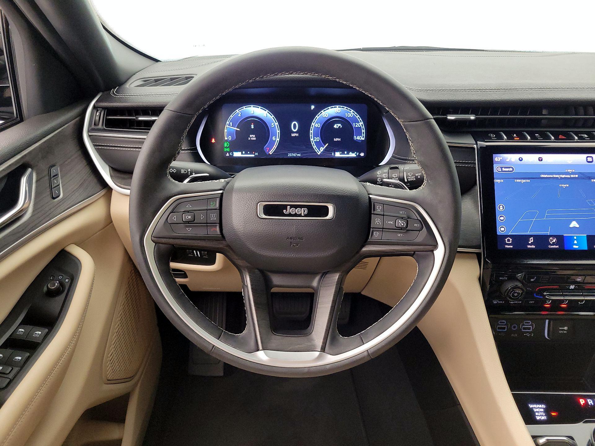 Thumbnail: 2024 Jeep Grand Cherokee - 10