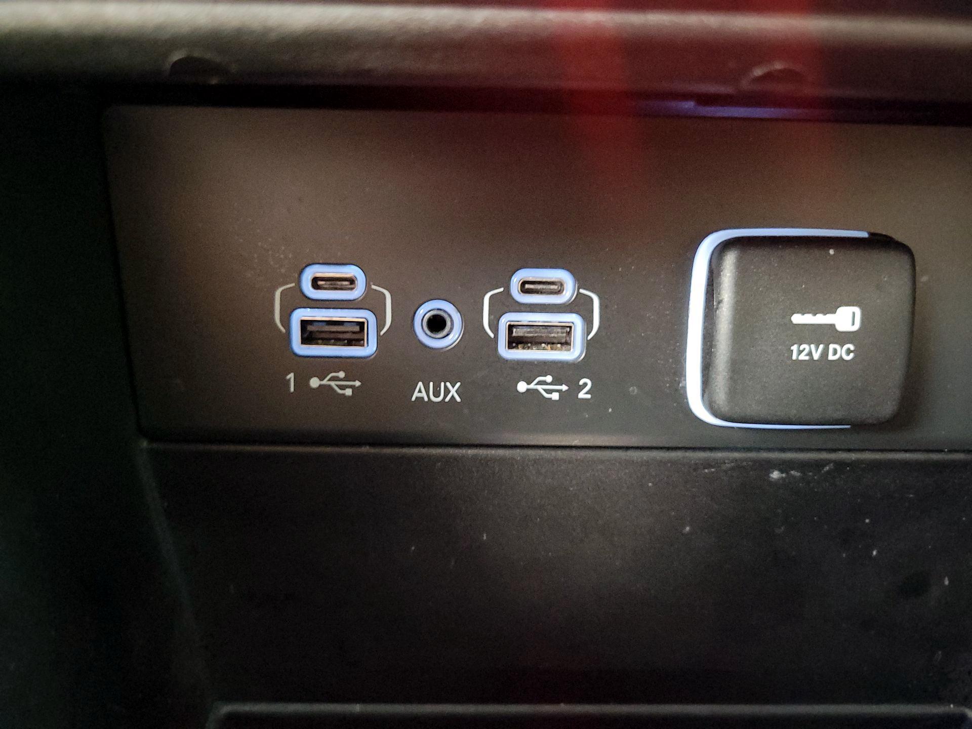 Thumbnail: 2024 Jeep Grand Cherokee - 19