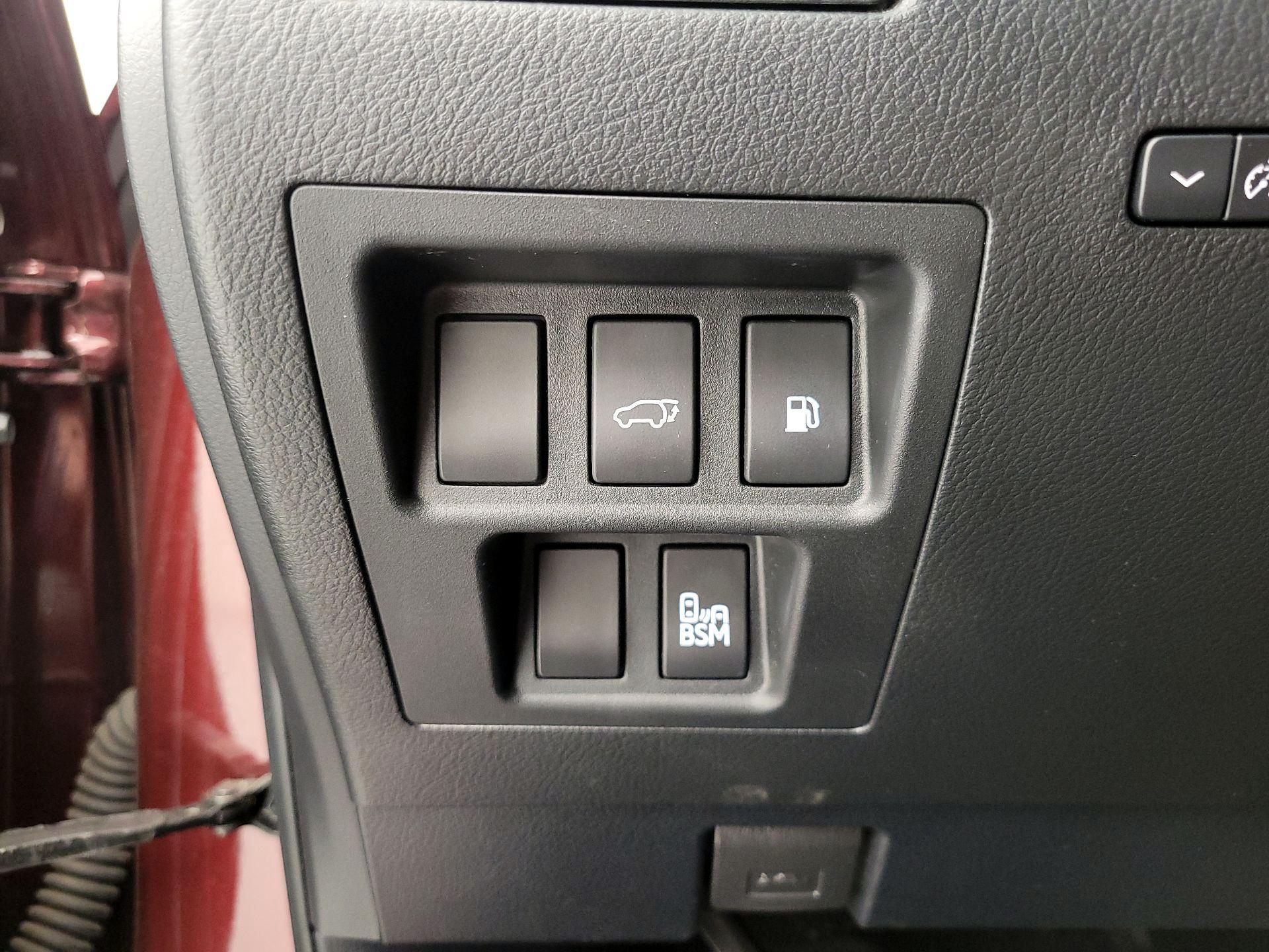 Thumbnail: 2014 Lexus RX - 13