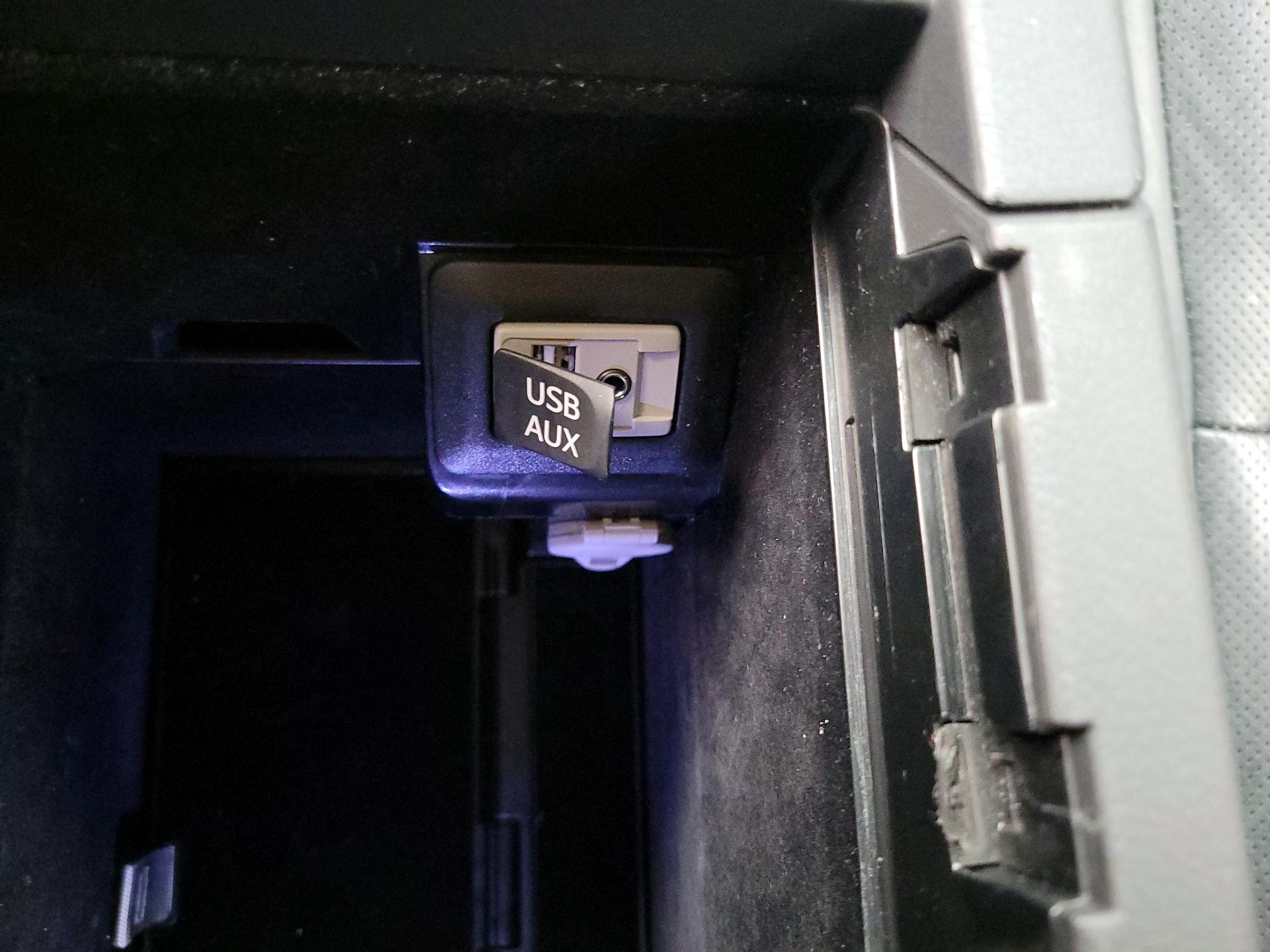 Thumbnail: 2014 Lexus RX - 18