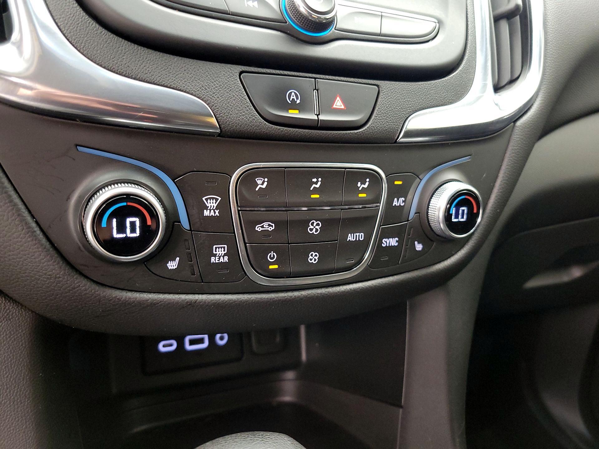 Thumbnail: 2022 Chevrolet Equinox - 16