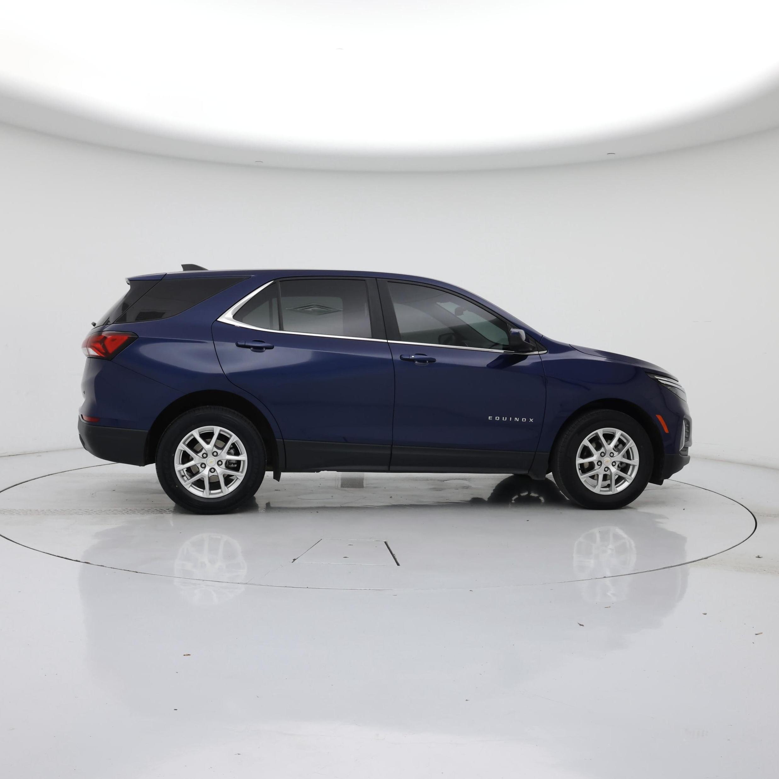 Thumbnail: 2022 Chevrolet Equinox - 7