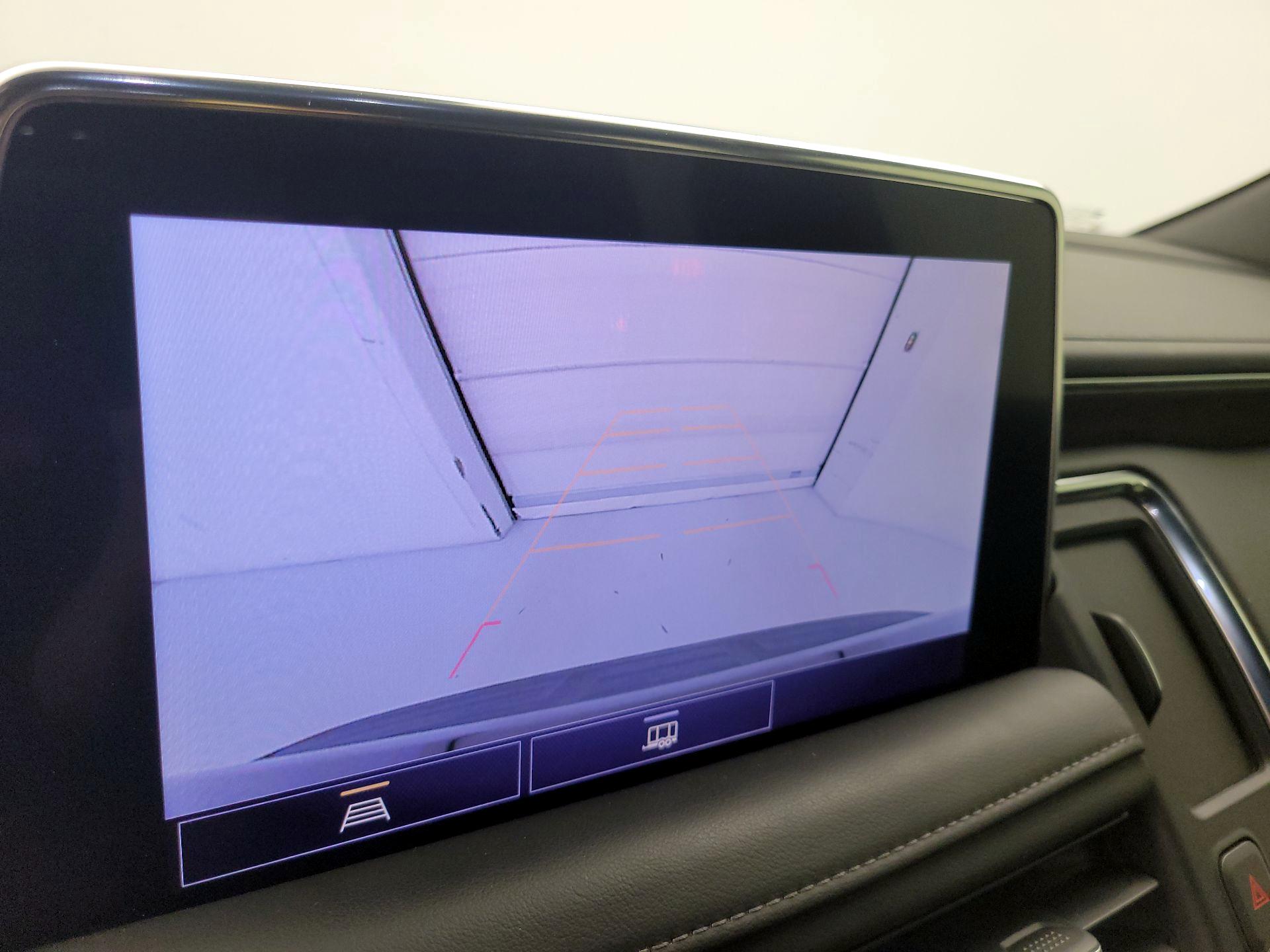 Thumbnail: 2021 Chevrolet Suburban - 14