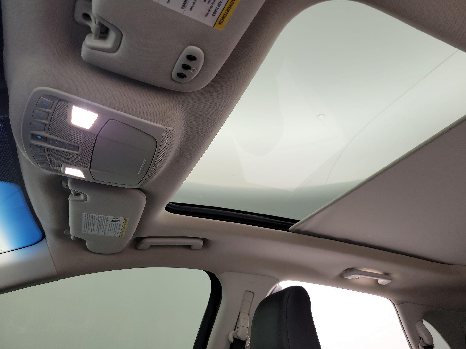 Thumbnail: 2020 Ford Edge - 20