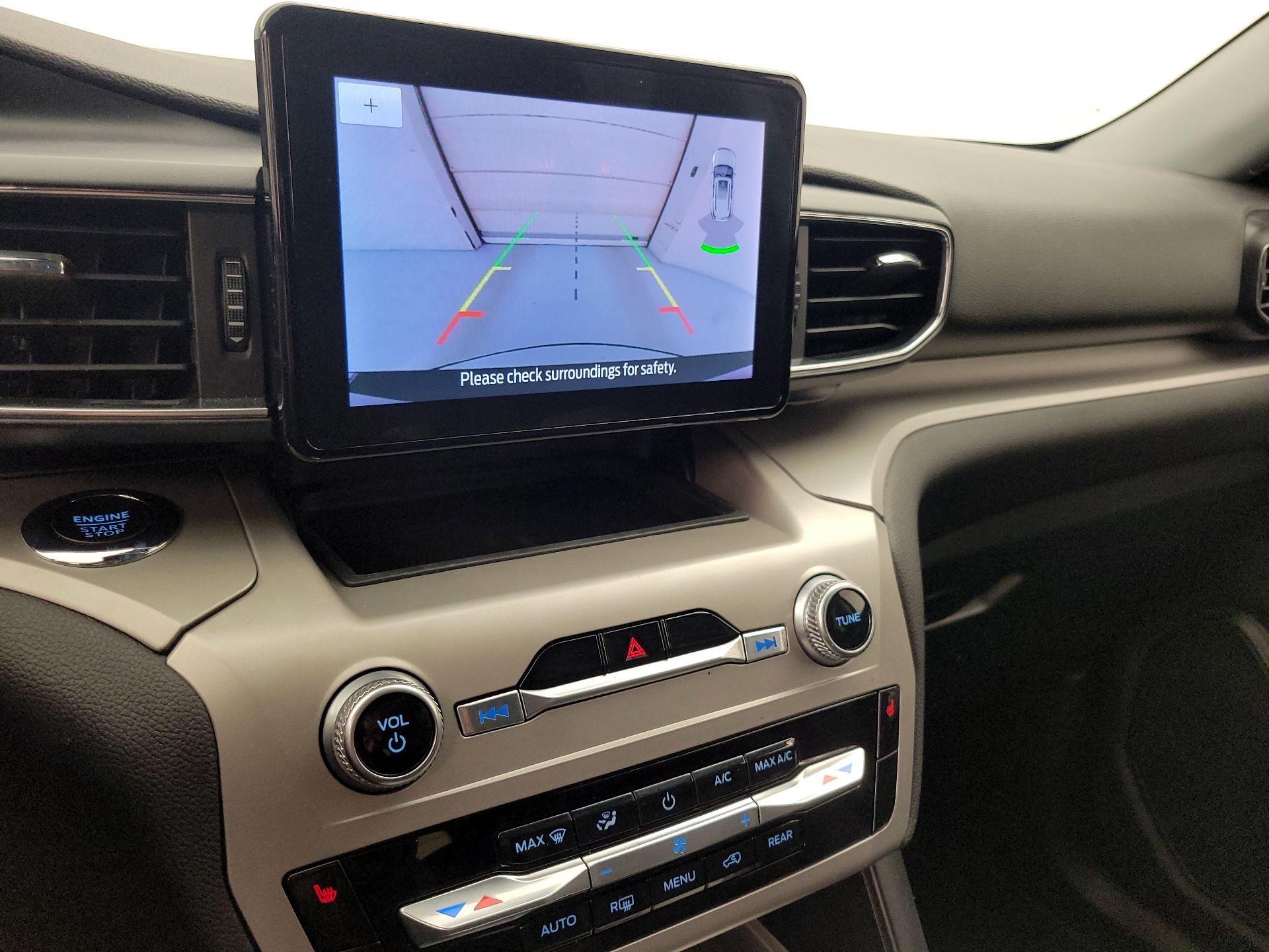 Thumbnail: 2022 Ford Explorer - 15