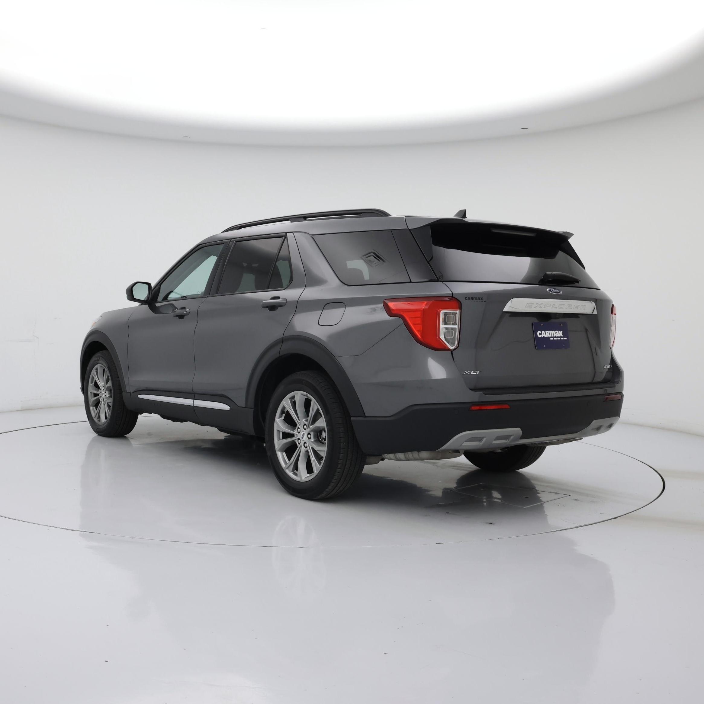 Thumbnail: 2022 Ford Explorer - 2