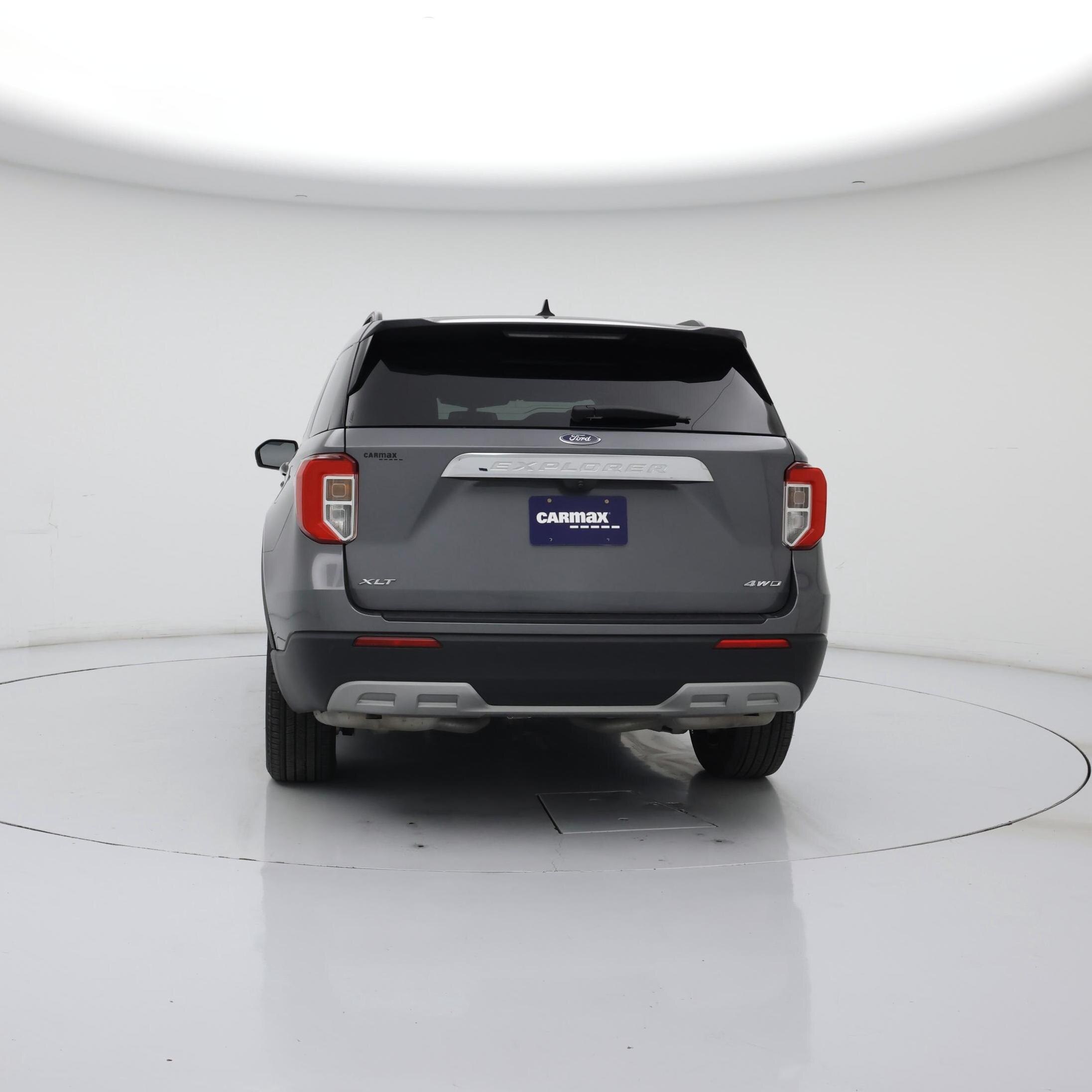 Thumbnail: 2022 Ford Explorer - 6