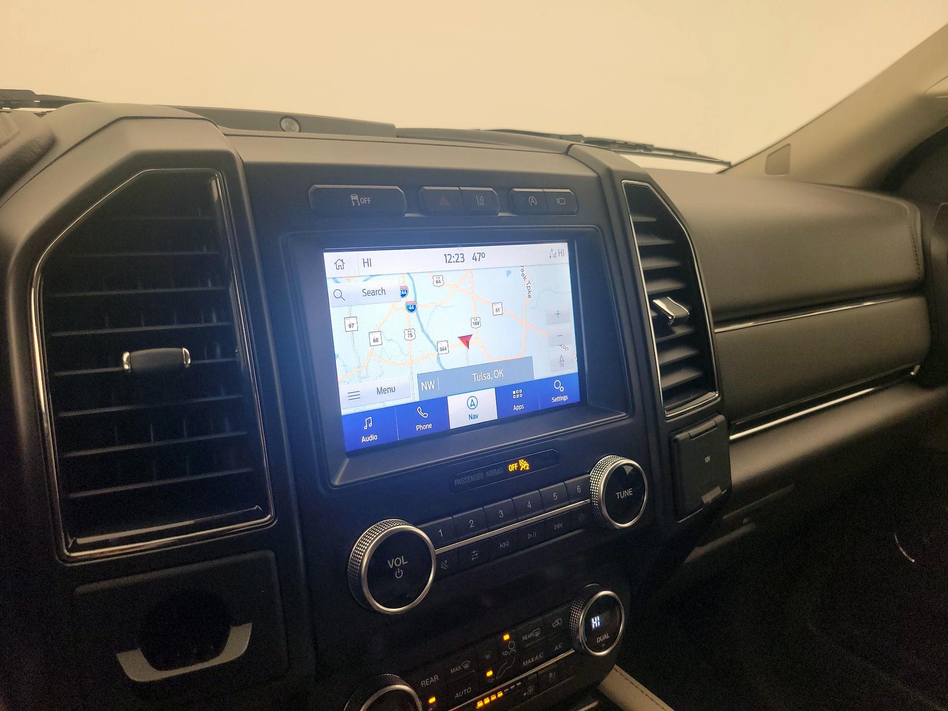 Thumbnail: 2020 Ford Expedition - 14