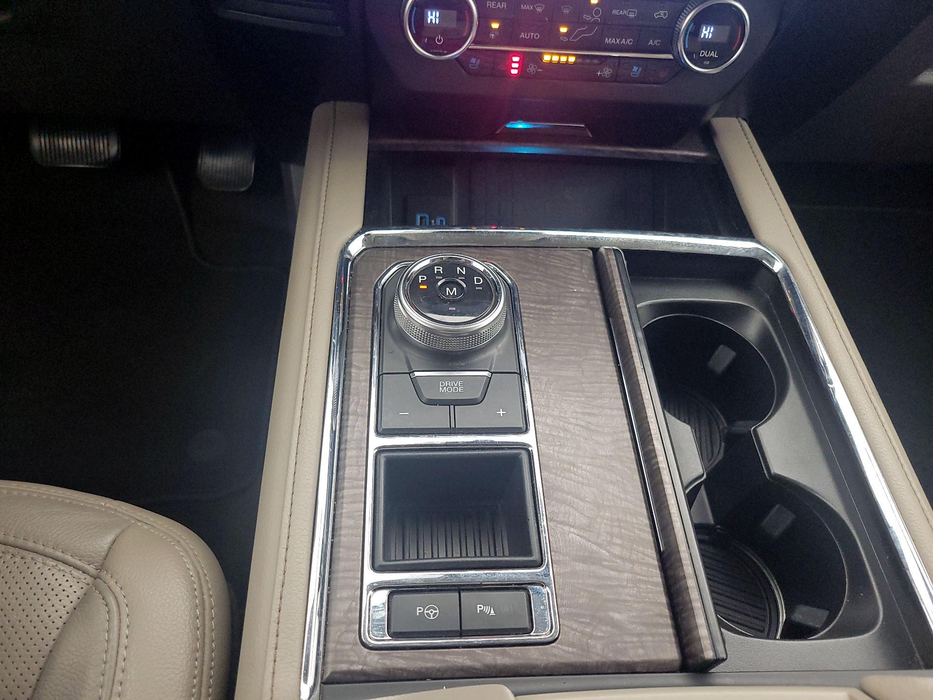 Thumbnail: 2020 Ford Expedition - 18