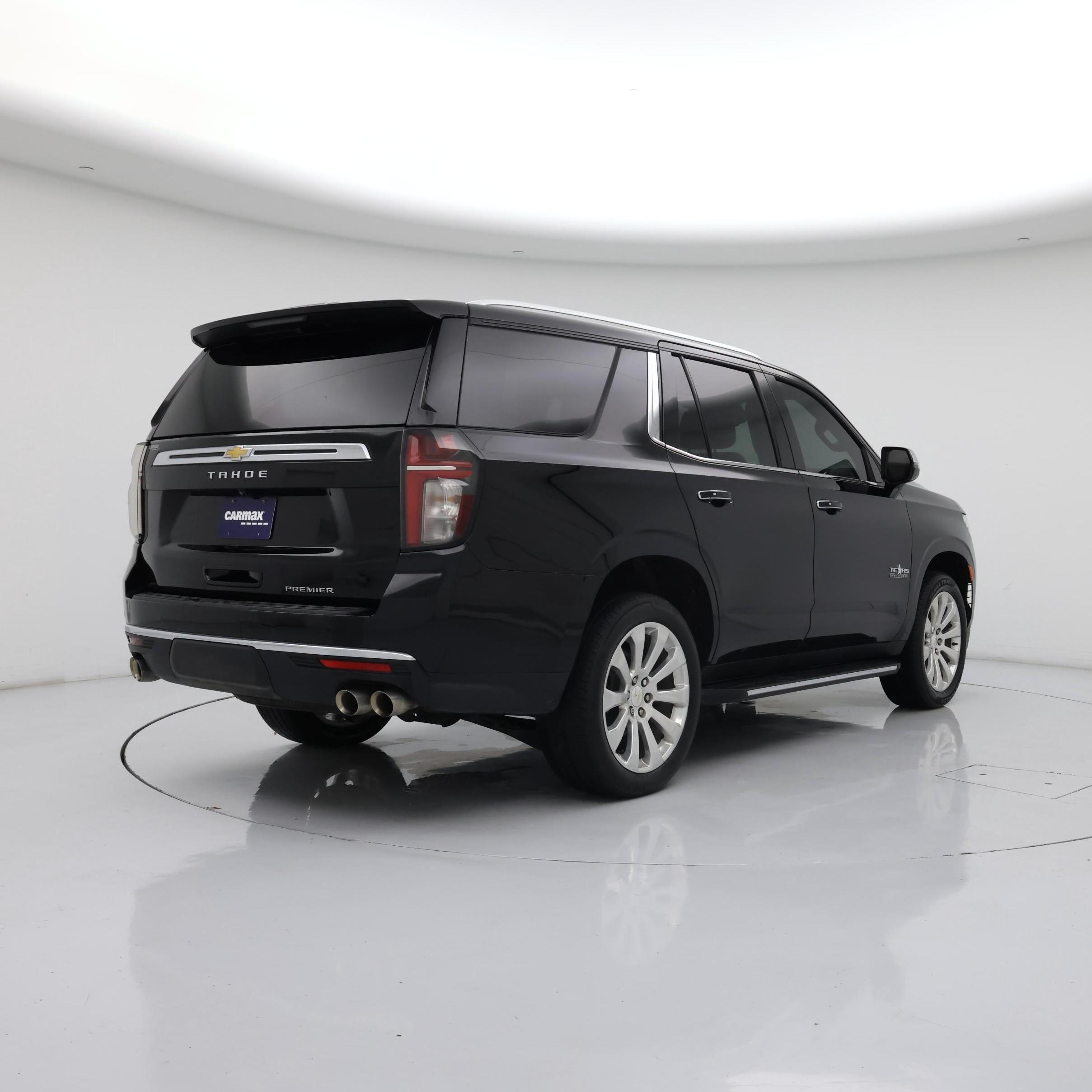 Thumbnail: 2023 Chevrolet Tahoe - 8