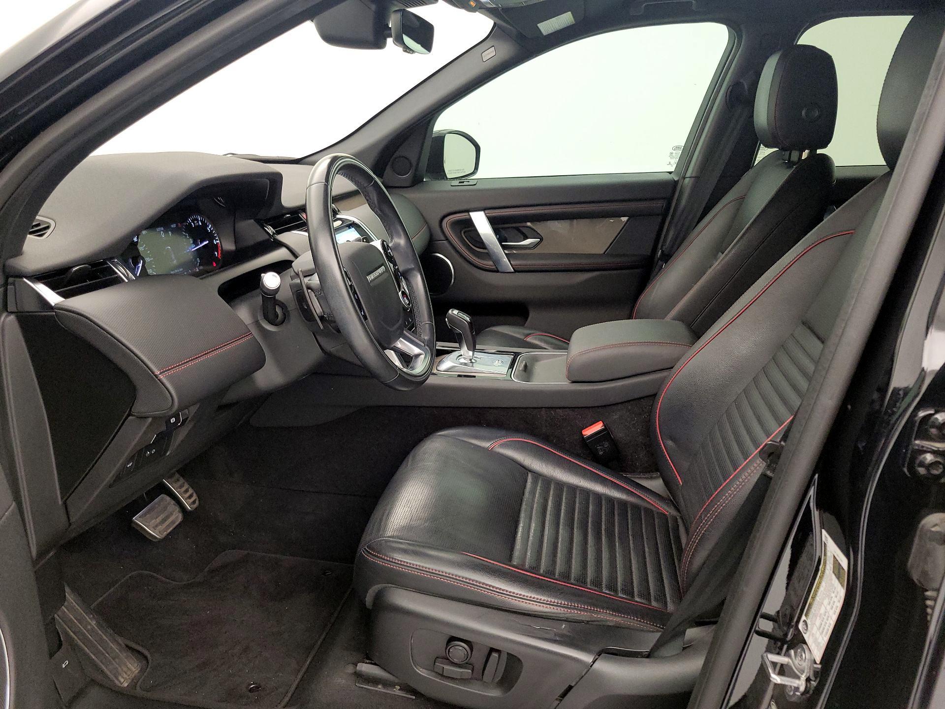 Thumbnail: 2020 Land Rover Discovery Sport - 11