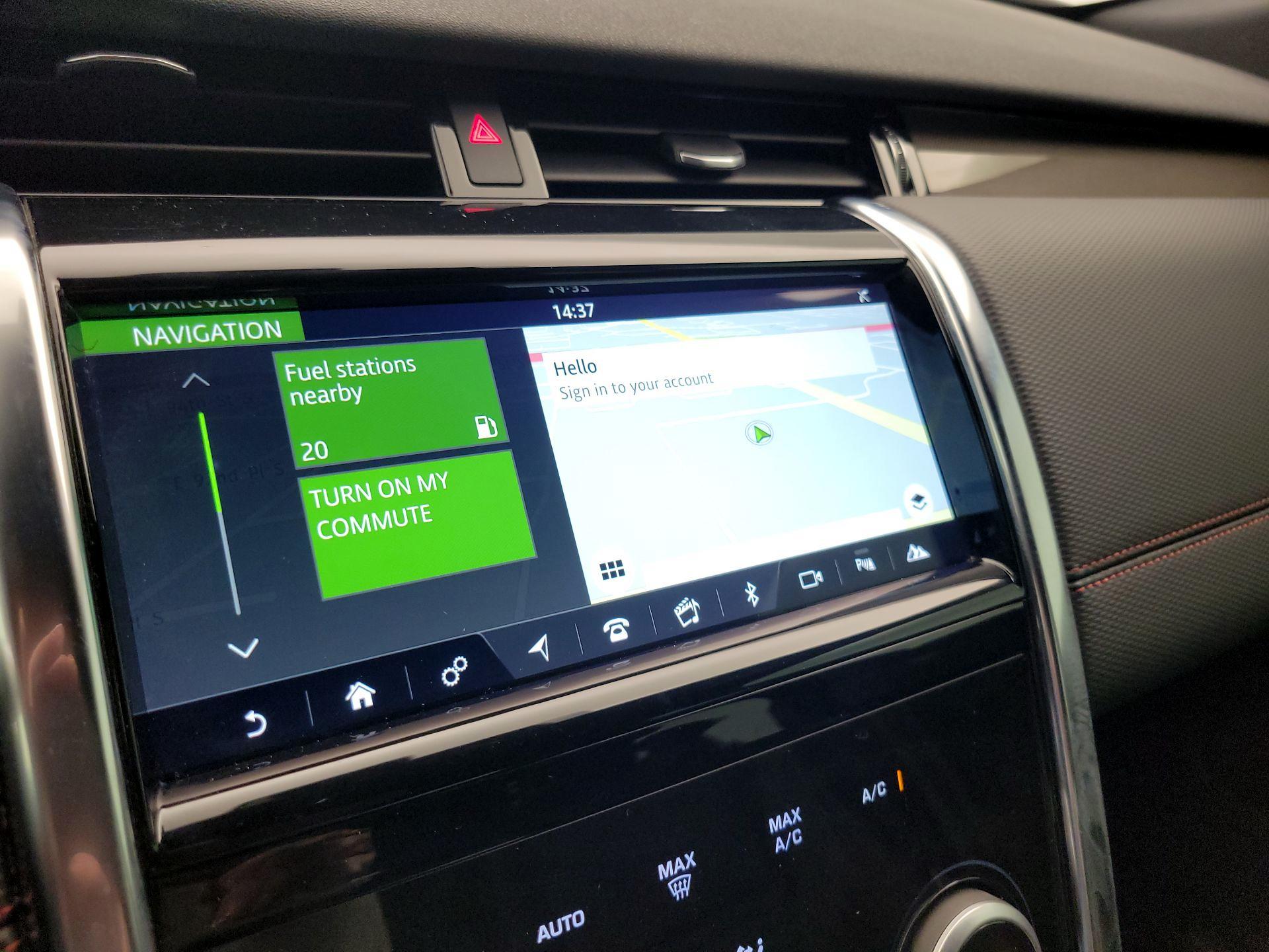 Thumbnail: 2020 Land Rover Discovery Sport - 14