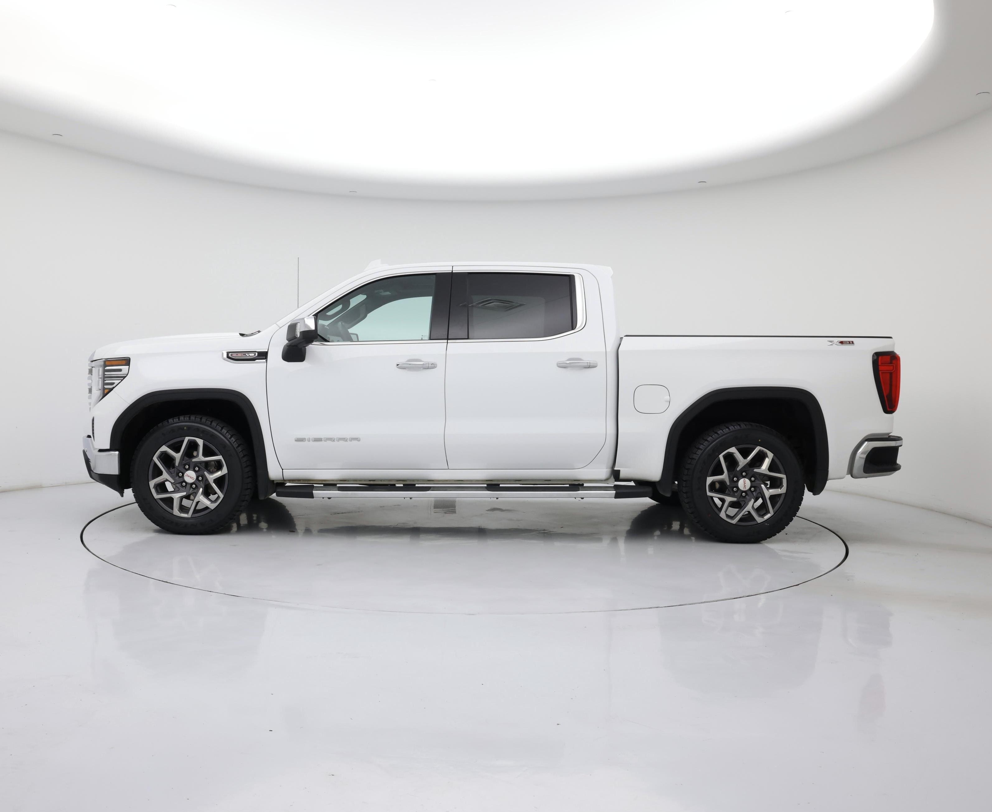 Thumbnail: 2023 GMC Sierra 1500 - 3