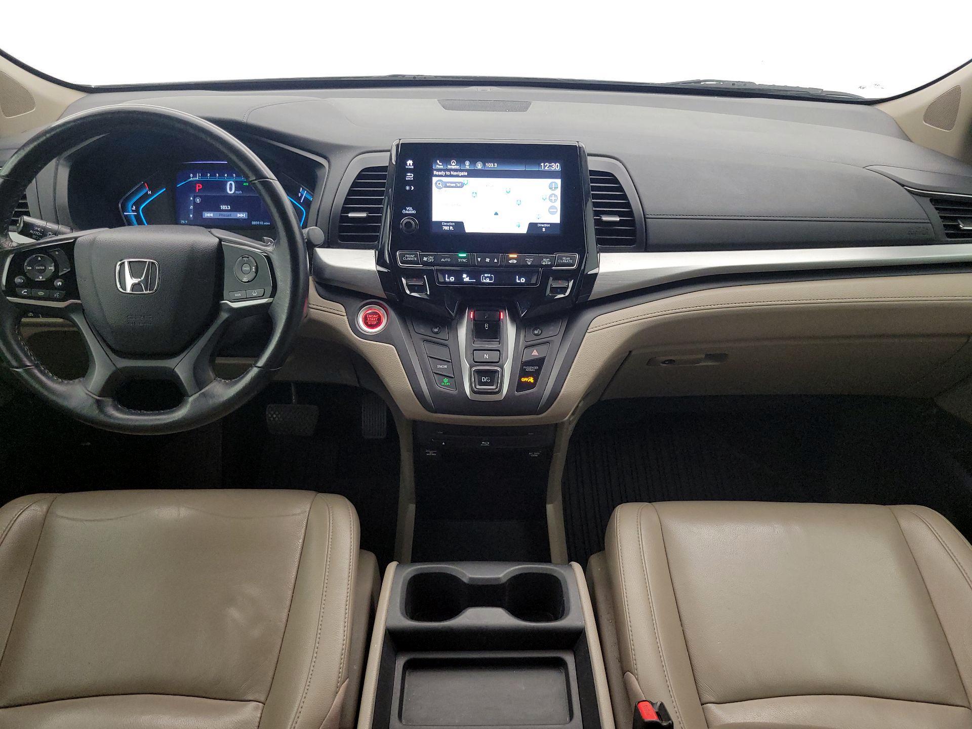 Thumbnail: 2018 Honda Odyssey - 9