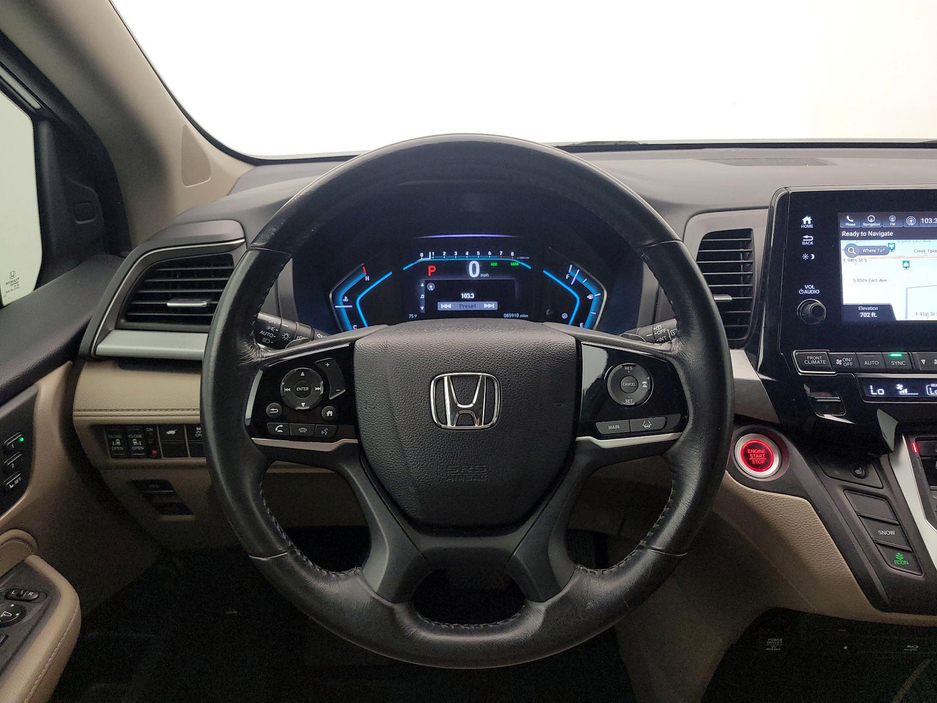 Thumbnail: 2018 Honda Odyssey - 10