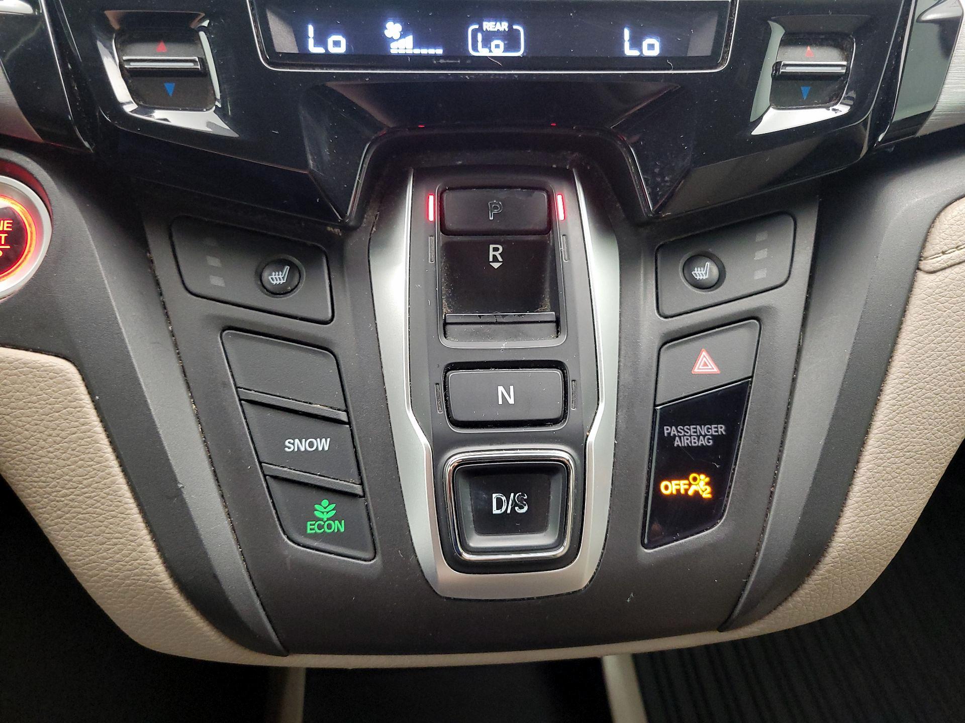 Thumbnail: 2018 Honda Odyssey - 18