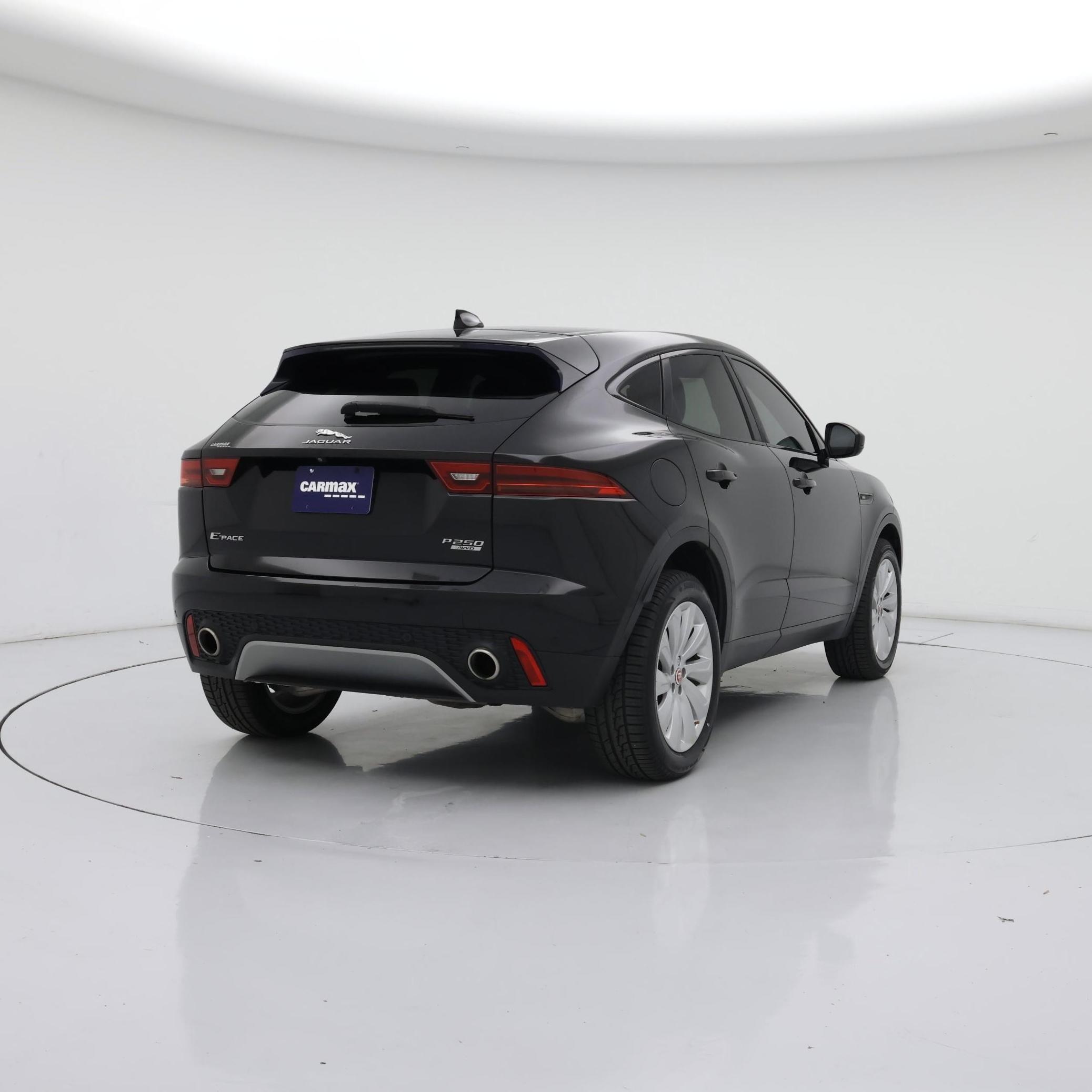 Thumbnail: 2019 Jaguar E-Pace - 8