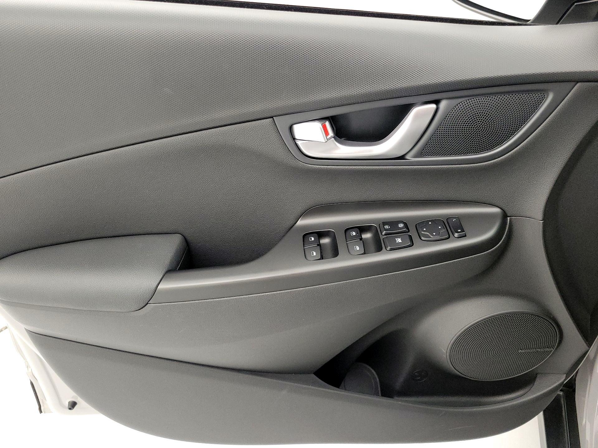 Thumbnail: 2023 Hyundai Kona - 12