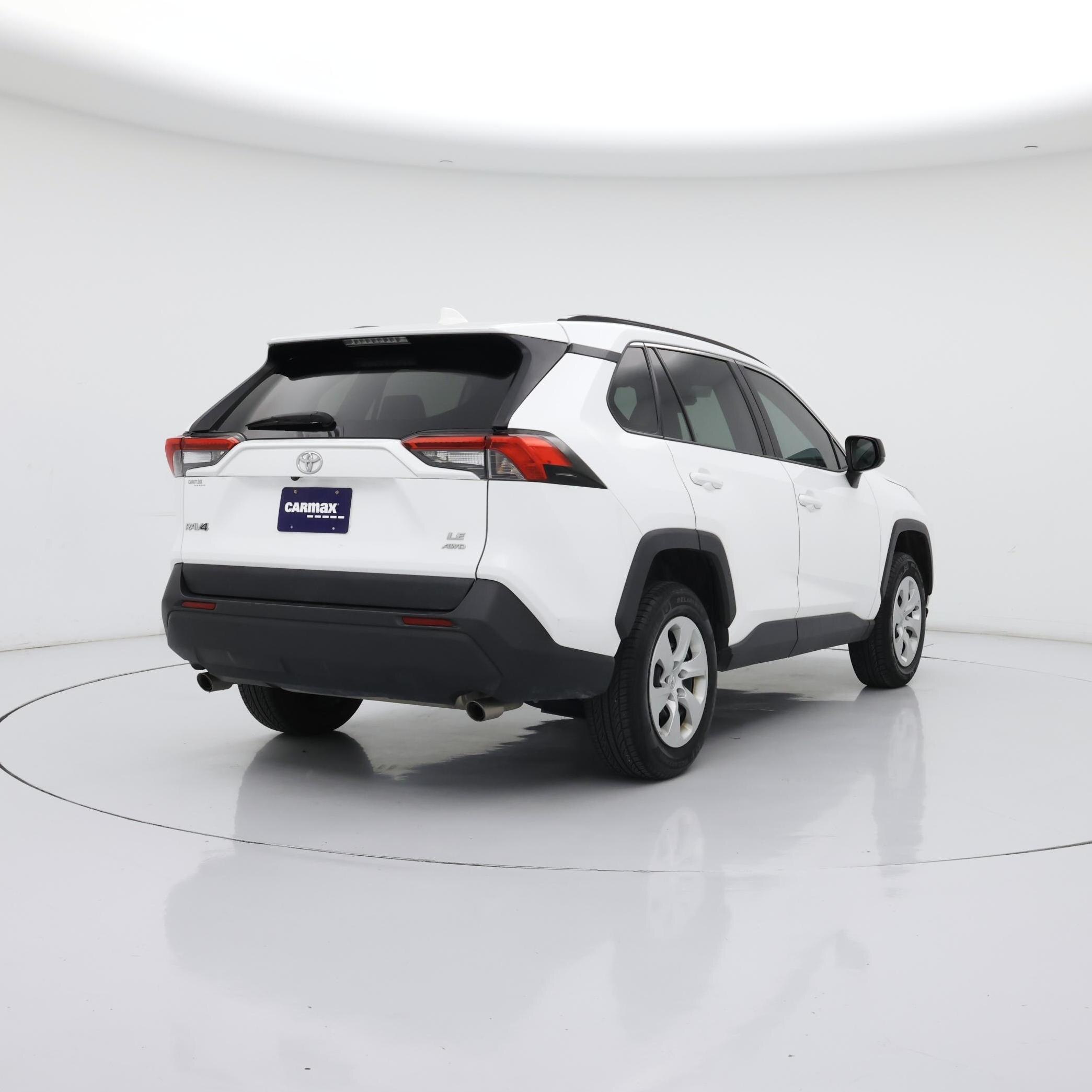 Thumbnail: 2020 Toyota RAV4 - 8