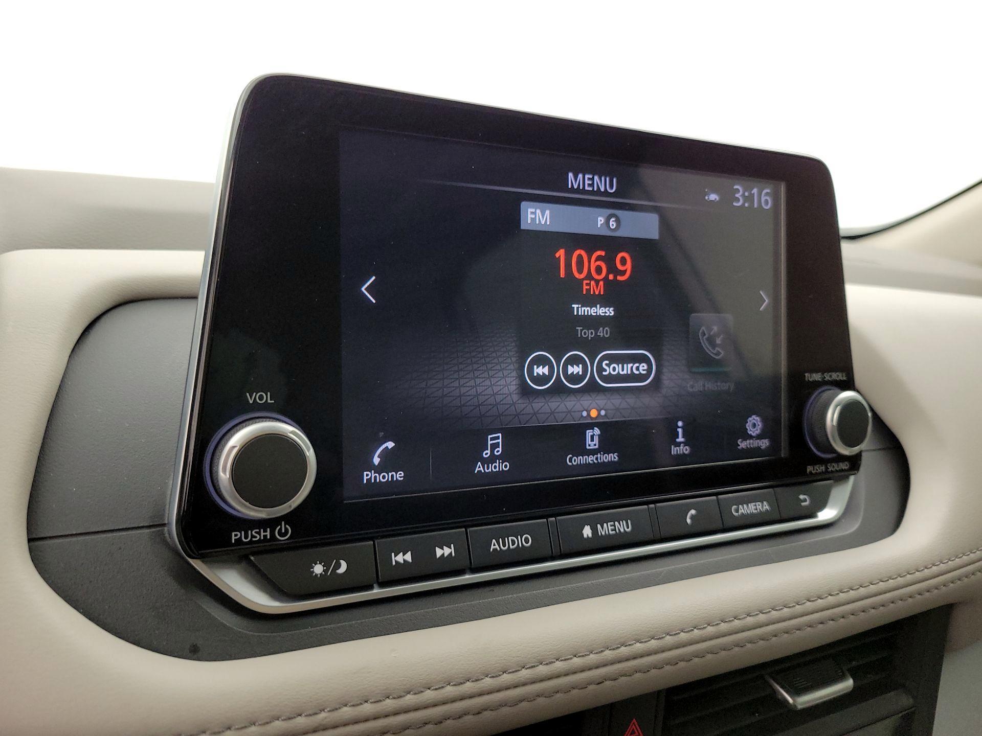 Thumbnail: 2023 Nissan Rogue - 15