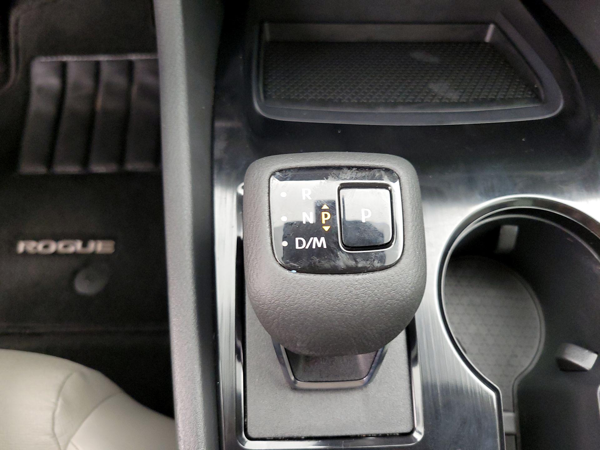 Thumbnail: 2023 Nissan Rogue - 17