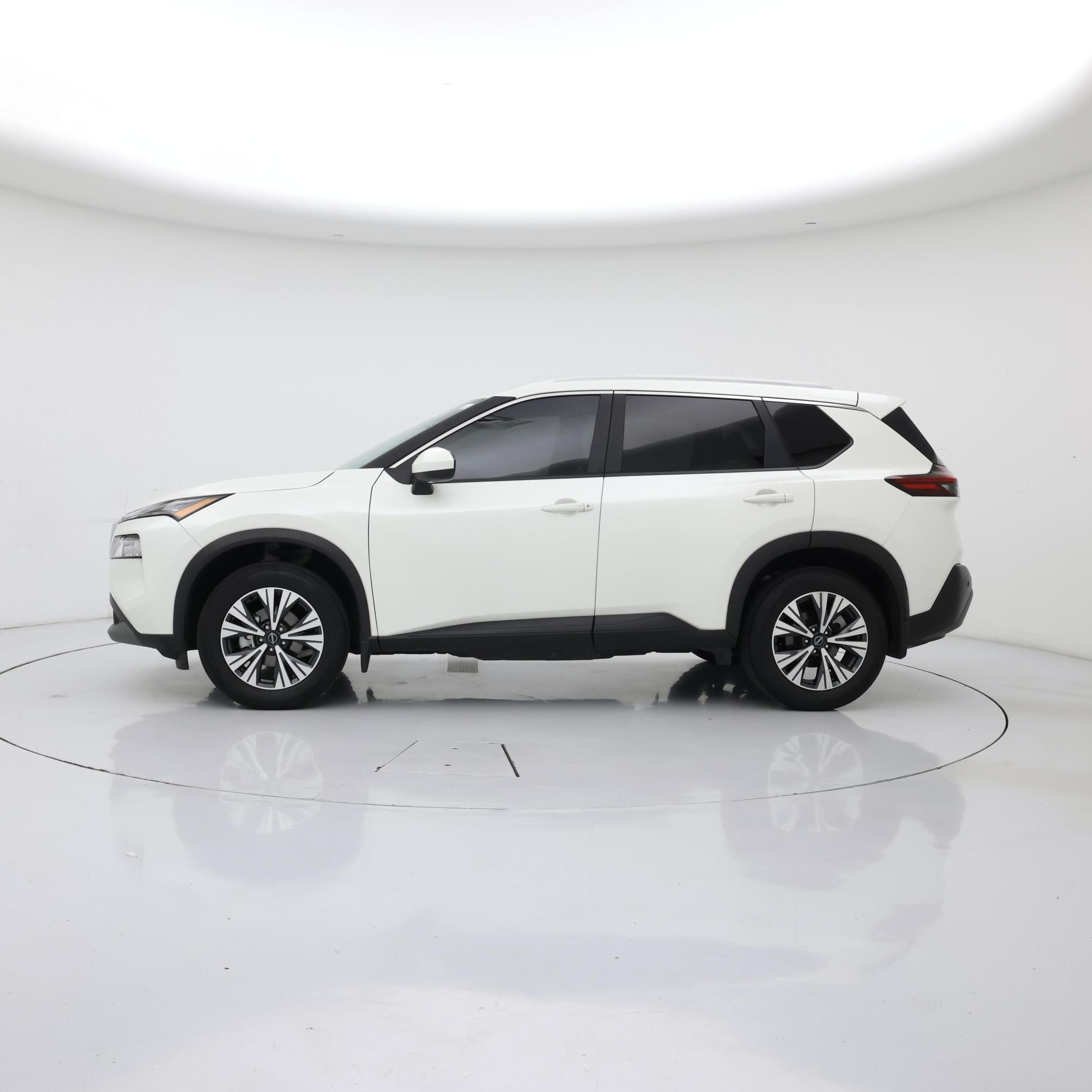 Thumbnail: 2023 Nissan Rogue - 3