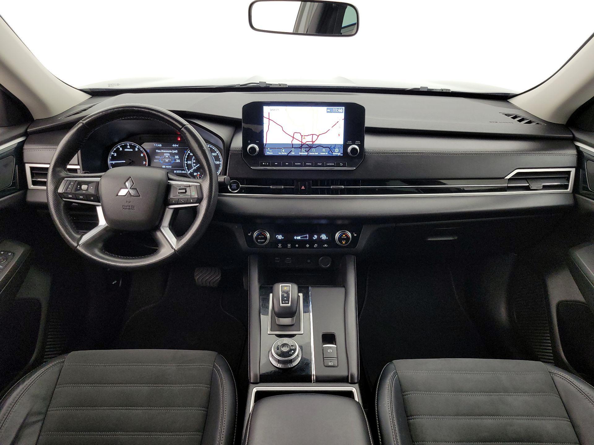 Thumbnail: 2022 Mitsubishi Outlander - 9