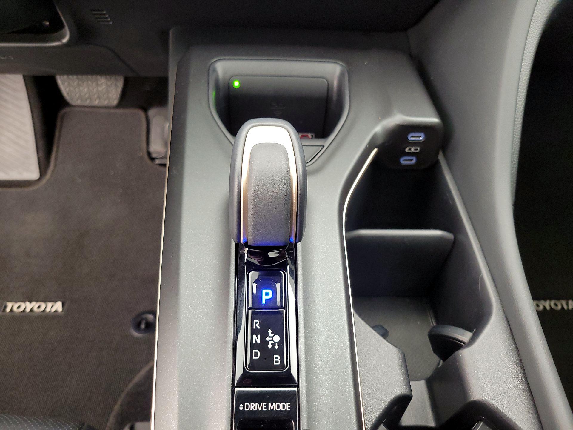 Thumbnail: 2023 Toyota Crown - 17