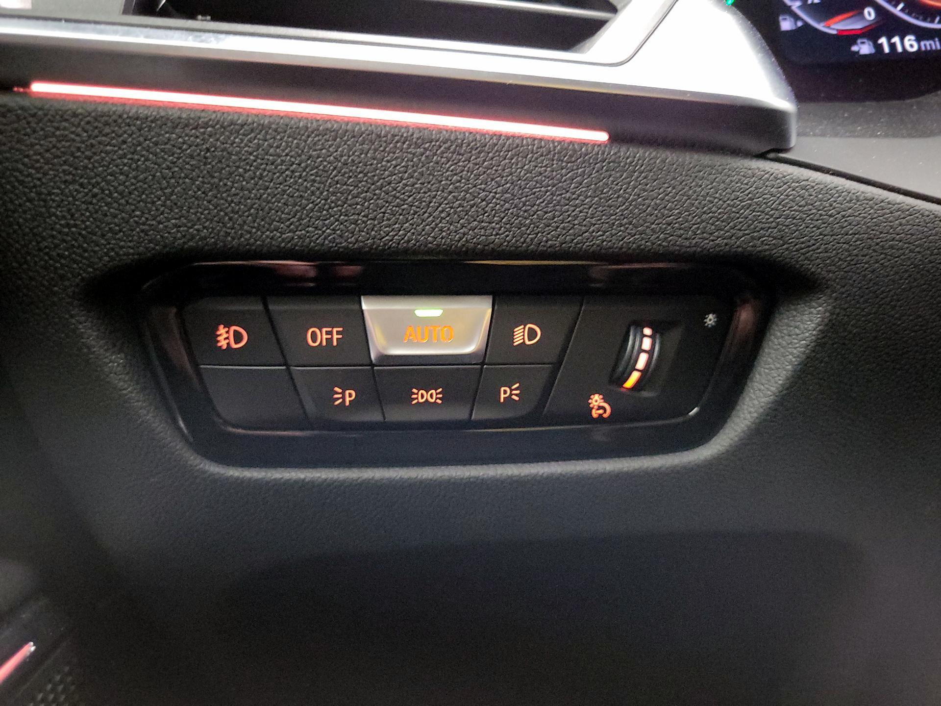 Thumbnail: 2022 BMW 3 Series - 13