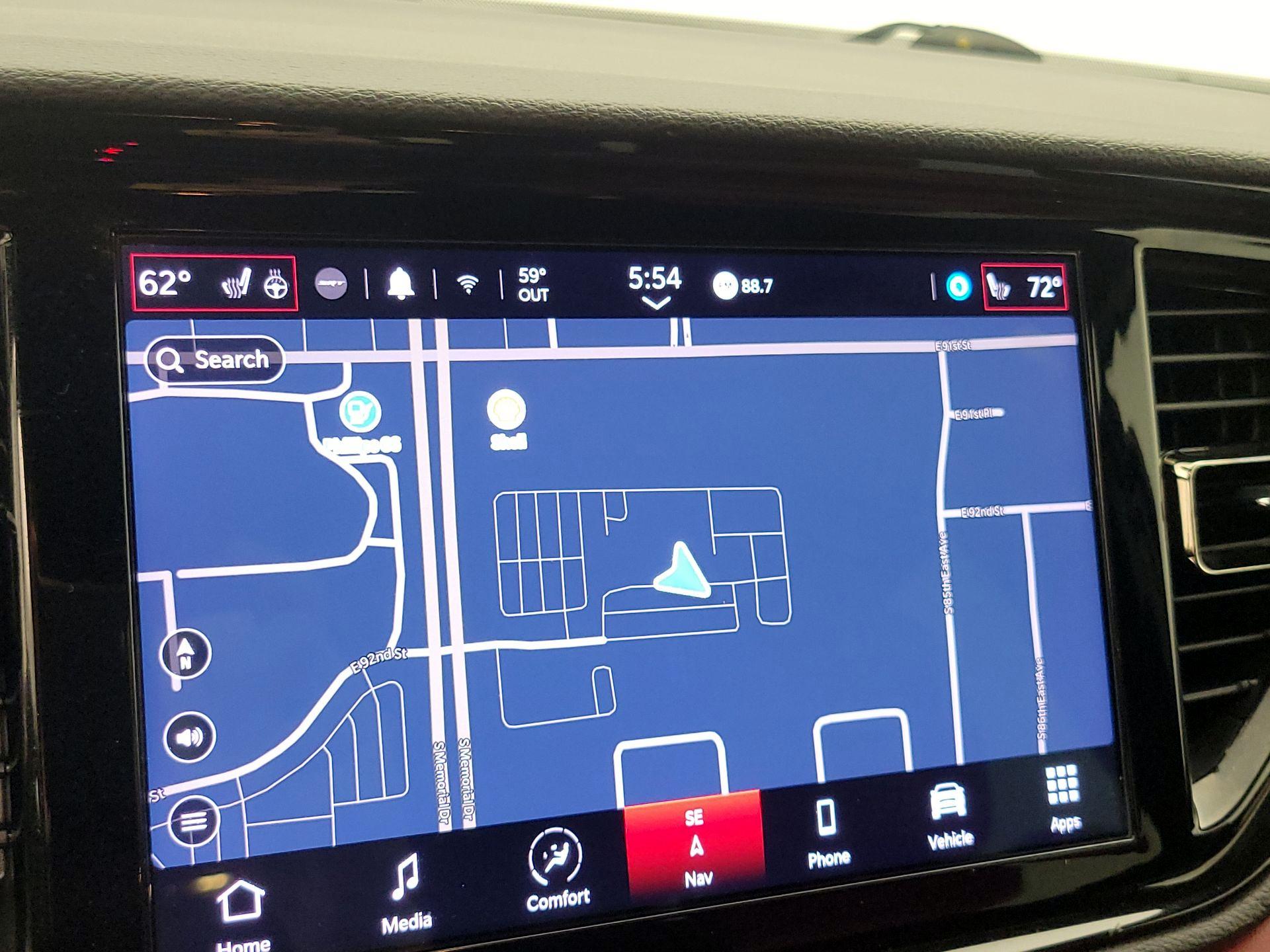 Thumbnail: 2022 Dodge Durango - 14