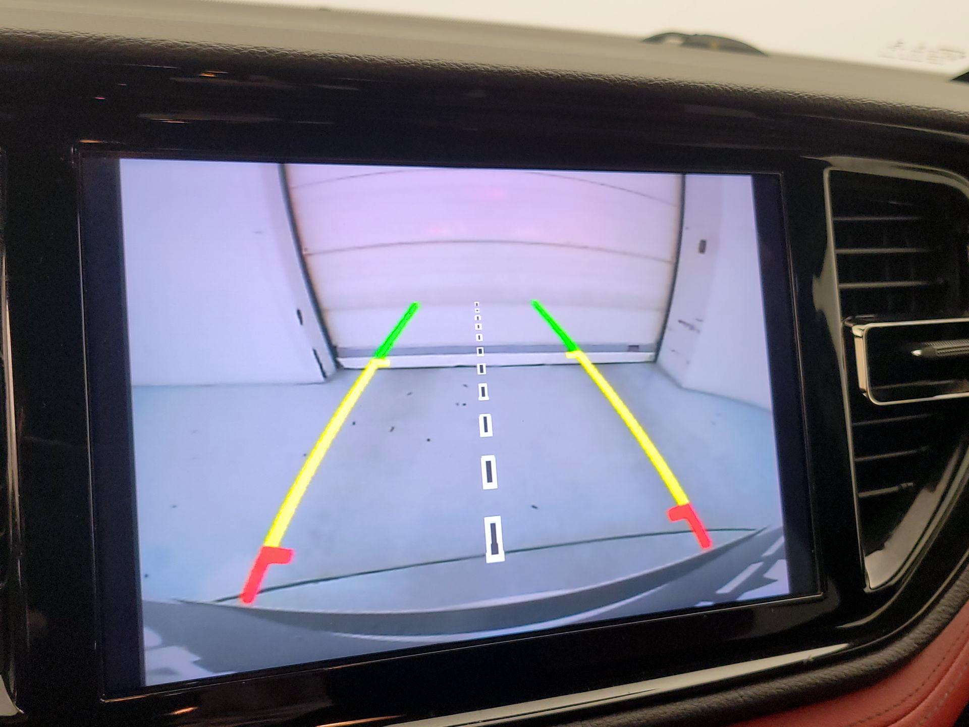 Thumbnail: 2022 Dodge Durango - 15