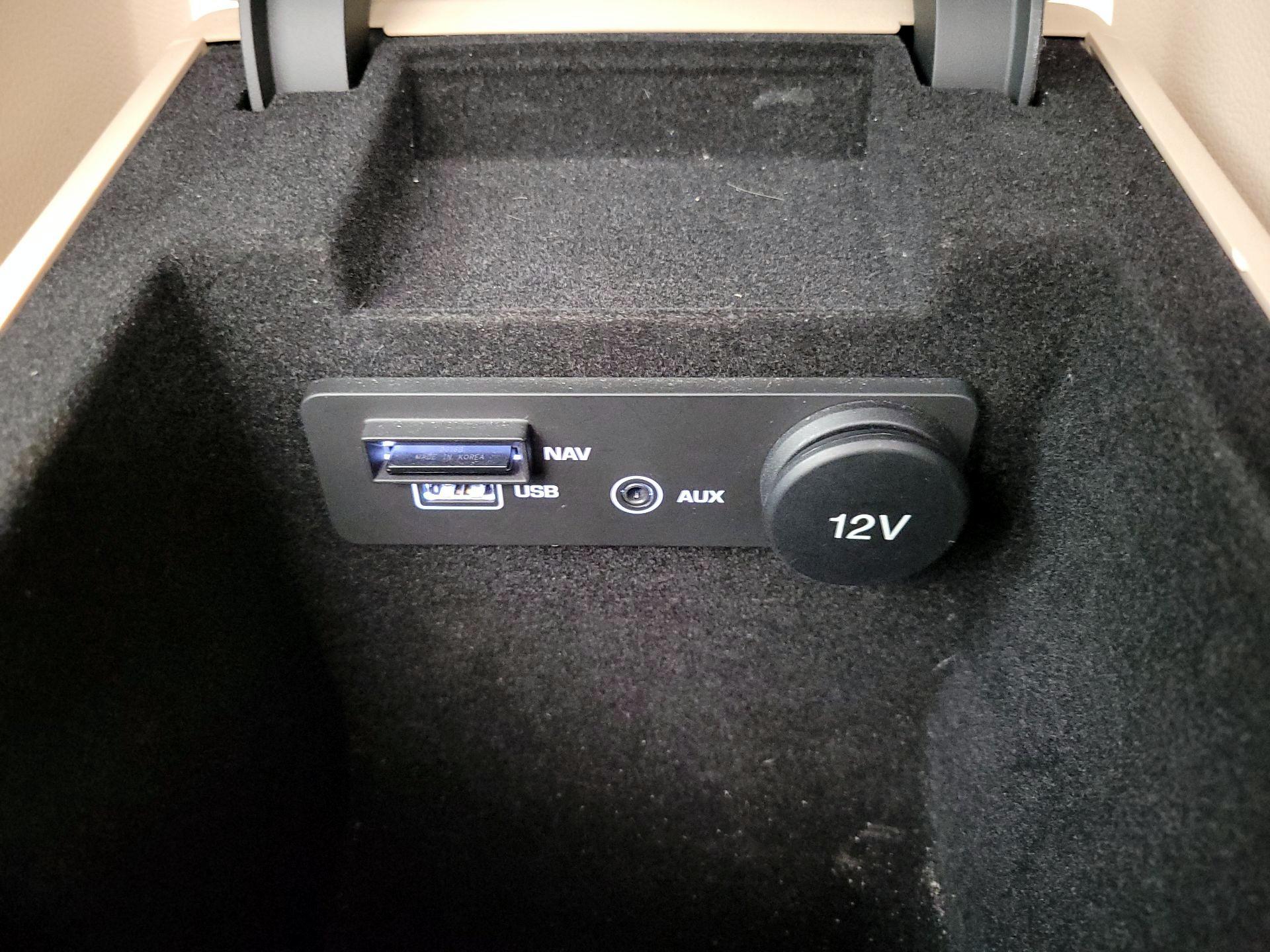 Thumbnail: 2017 Jaguar XF - 19